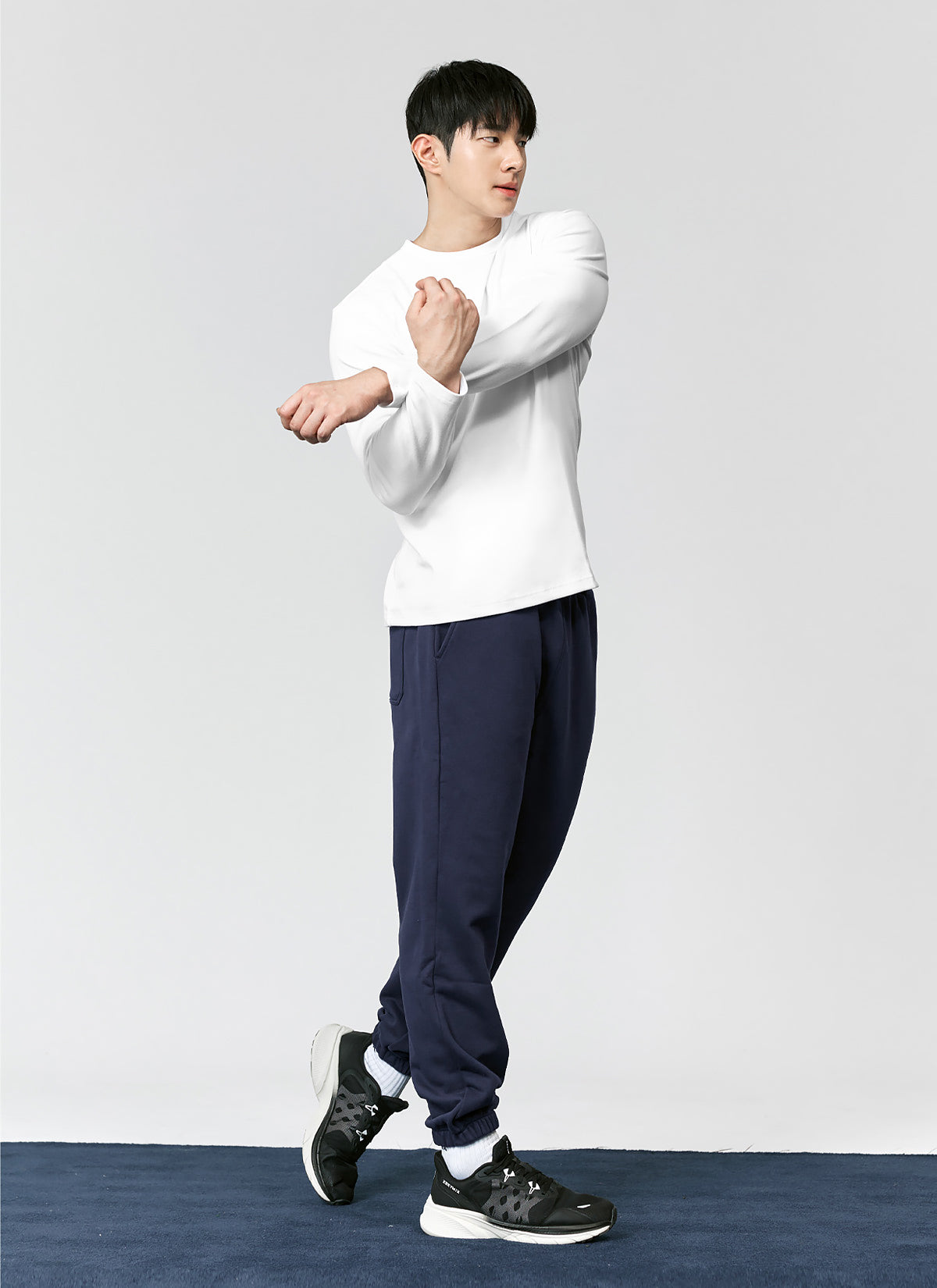 French Terry Loose Fit Jogger Pants for Men - Comfortable Casual Sweatpants with Elastic Waist & Pockets - Perfect for Lounge, Workout & Travel