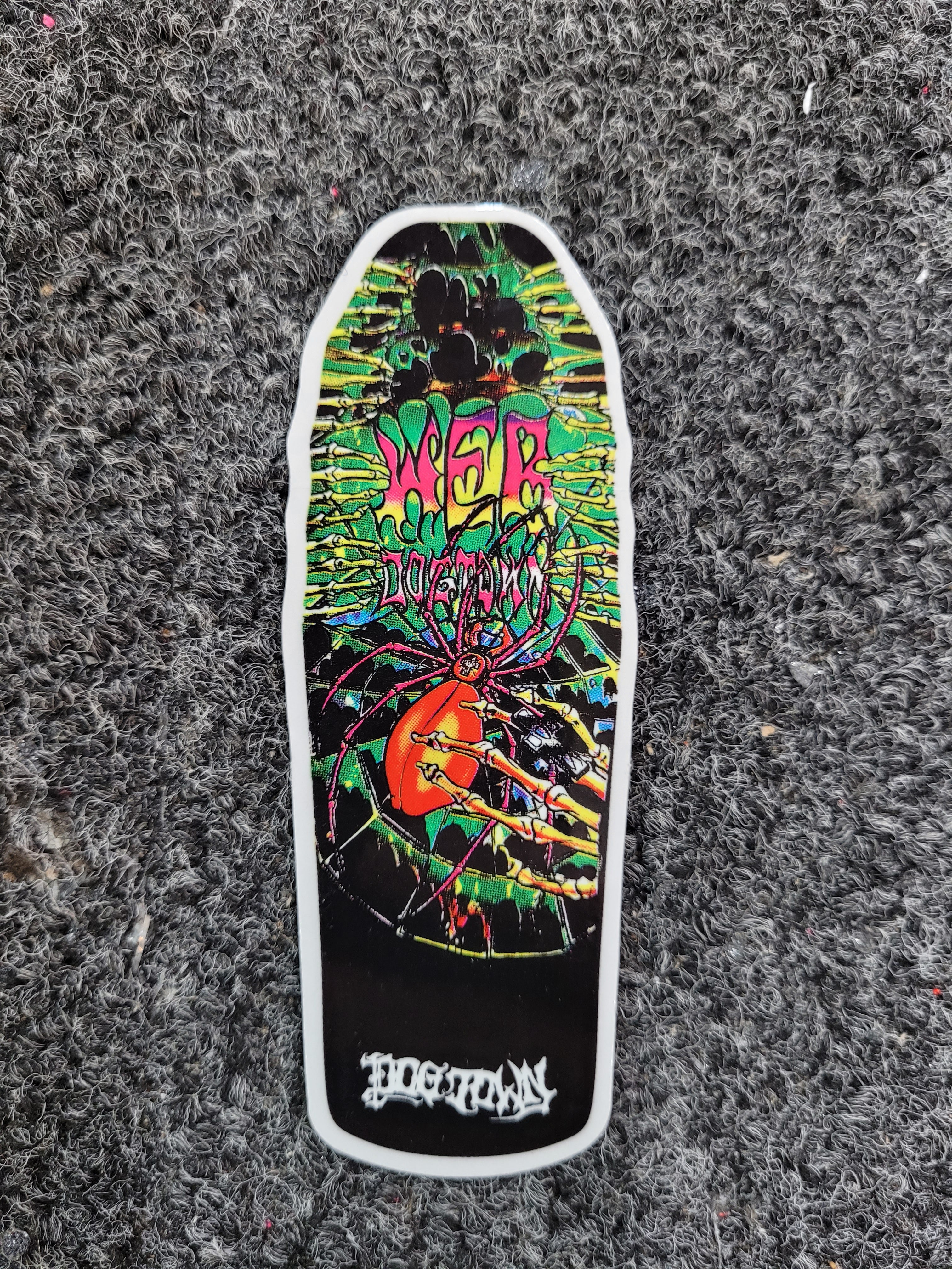 Dogtown WEB DECK STICKER 4.5