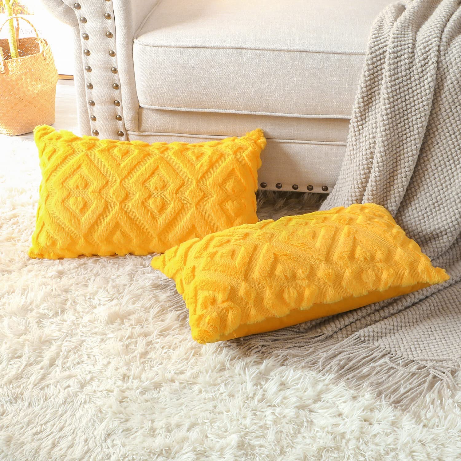 Artscope 2-Pack Soft Plush Short Wool Velvet Decorative Throw Pillow Covers - Luxury European Style Cushion Covers for Sofa & Bedroom - Diamond Pattern in Orange & Yellow (12x20 Inches) - Perfect for Home Decor, Living Room Accent & Cozy Bedding