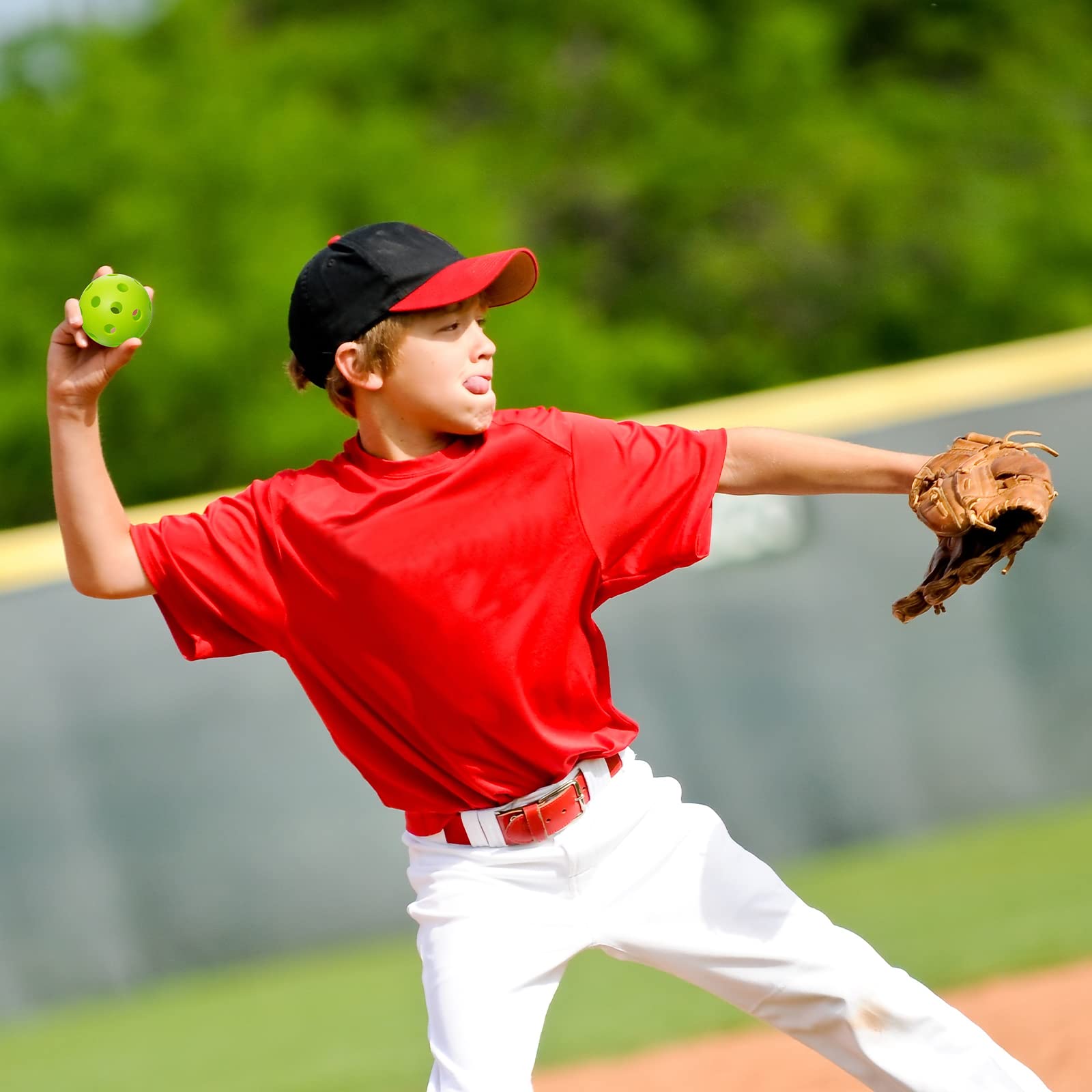 Vinsot 24 Pack Plastic Baseball Practice Balls - Lightweight Hollow Training Softballs for Indoor/Outdoor Batting, Golf & Sports Training | Perfect for Backyard Drills, Batting Cages & Youth Practice