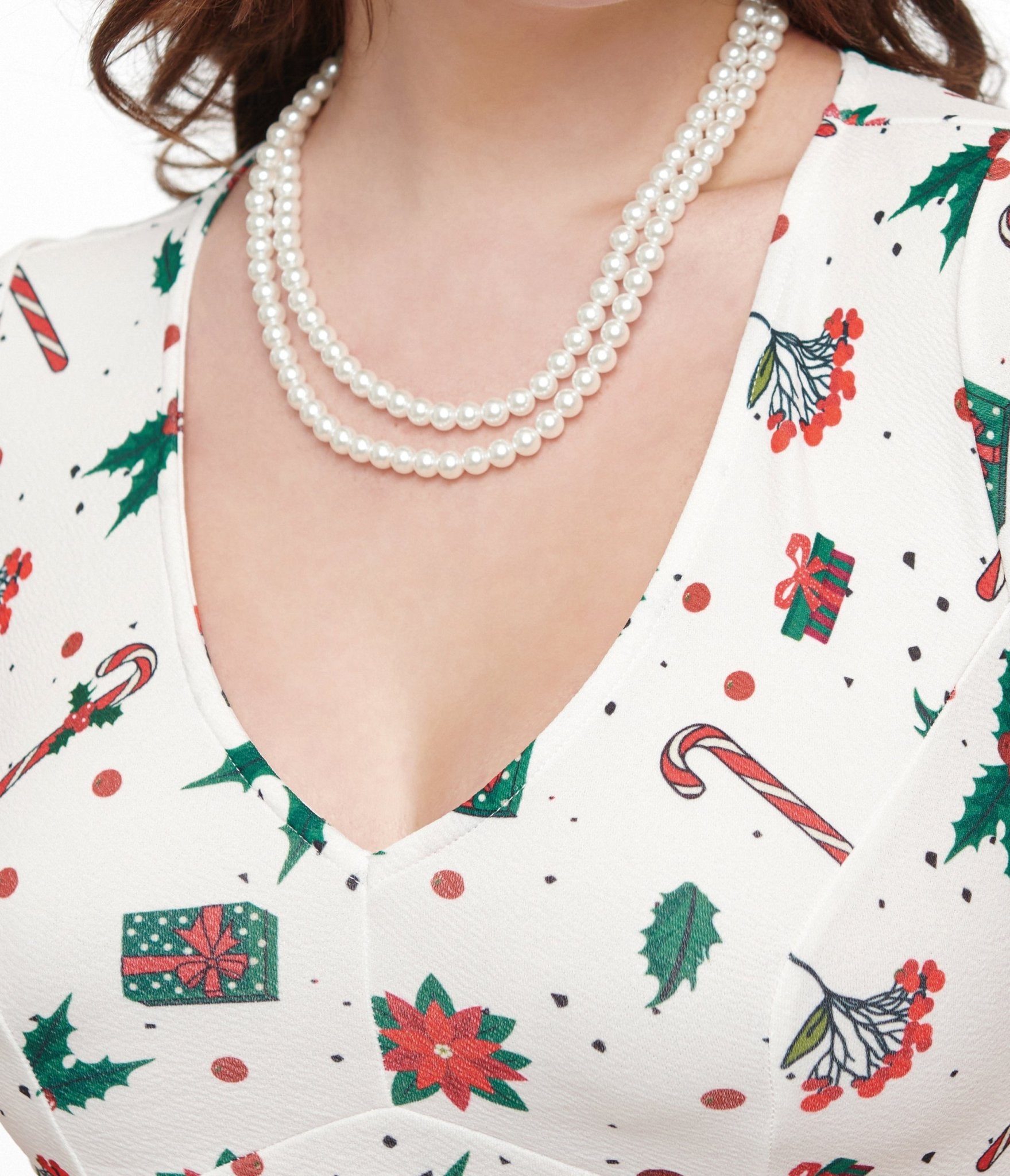 Vintage 1950s Ivory Christmas Print Poppy Flare Dress - Retro Holiday Party Outfit for Christmas, New Year & Special Occasions