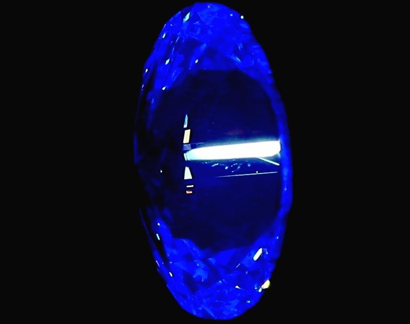 0.90 Carat F Color SI1 Clarity Oval Cut Diamond - Perfect for Engagement Rings & Fine Jewelry