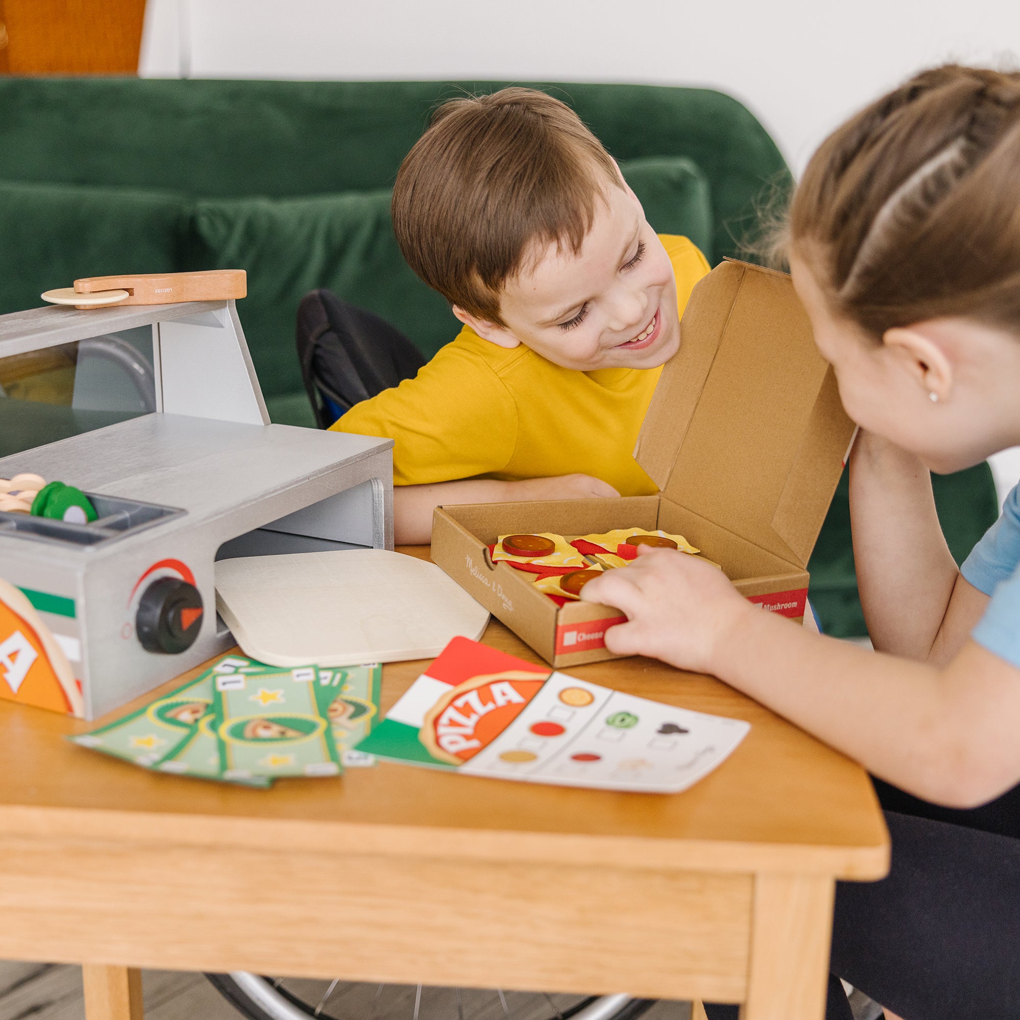 Wooden Play Pizza Counter Set - Pretend Play Kitchen Toy for Kids - Perfect for Role Play, Cooking & Baking Fun at Home or Preschool