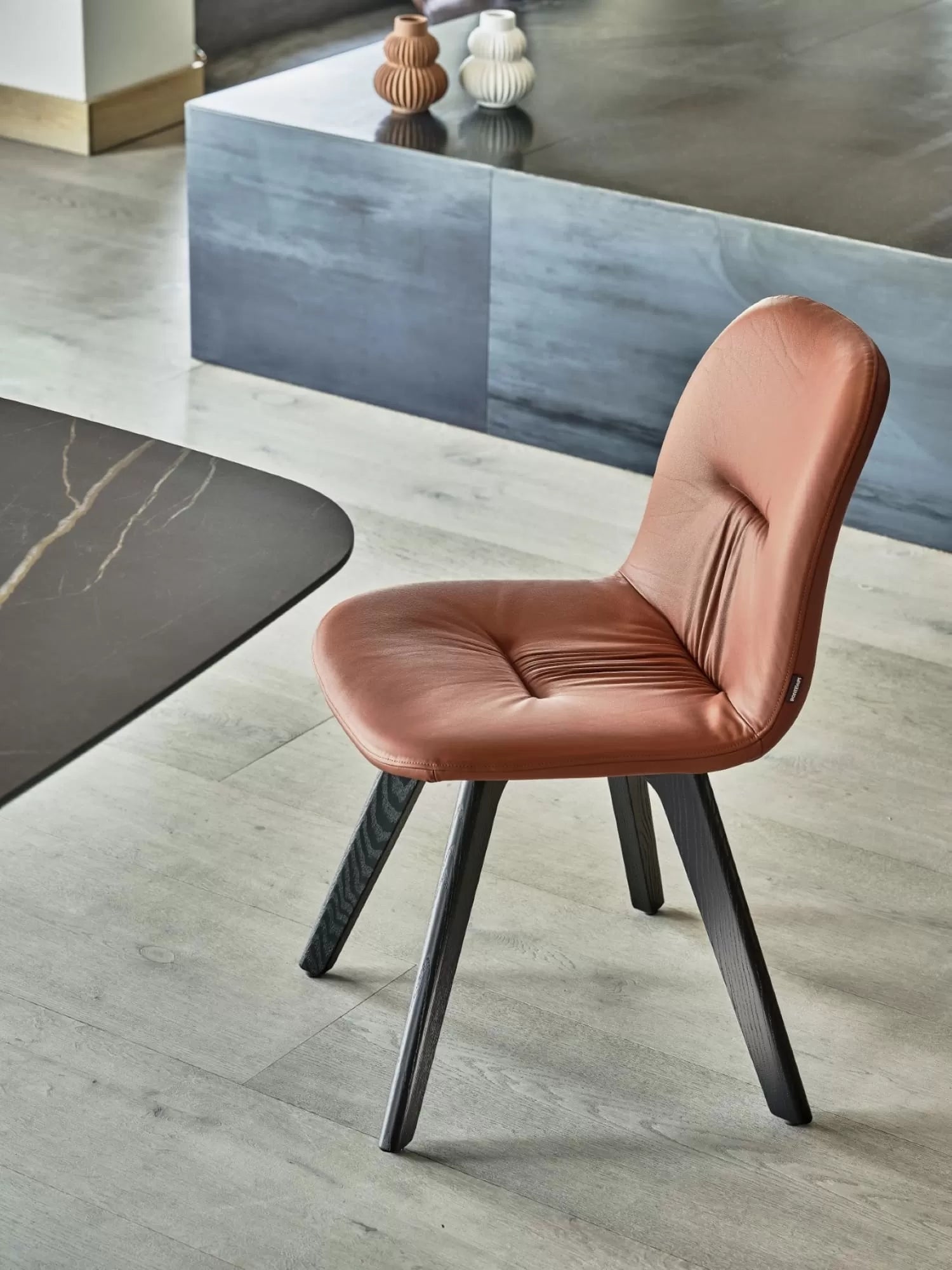 Bontempi Chantal Chair - Modern Accent Chair for Living Room, Bedroom, or Office - Stylish and Comfortable Seating Furniture for Home Decor