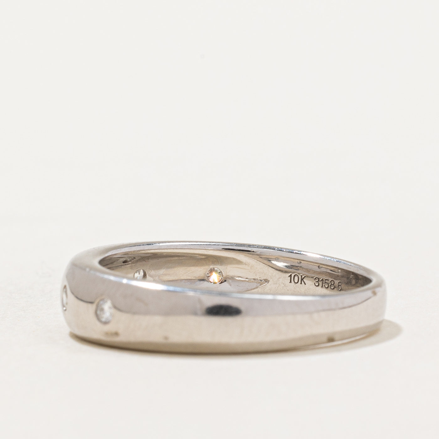 0.10ctw Flush Set Diamond Ring - Size 7 | Elegant Minimalist Wedding Band, Engagement Ring for Women | Perfect for Everyday Wear, Anniversary Gifts & Special Occasions
