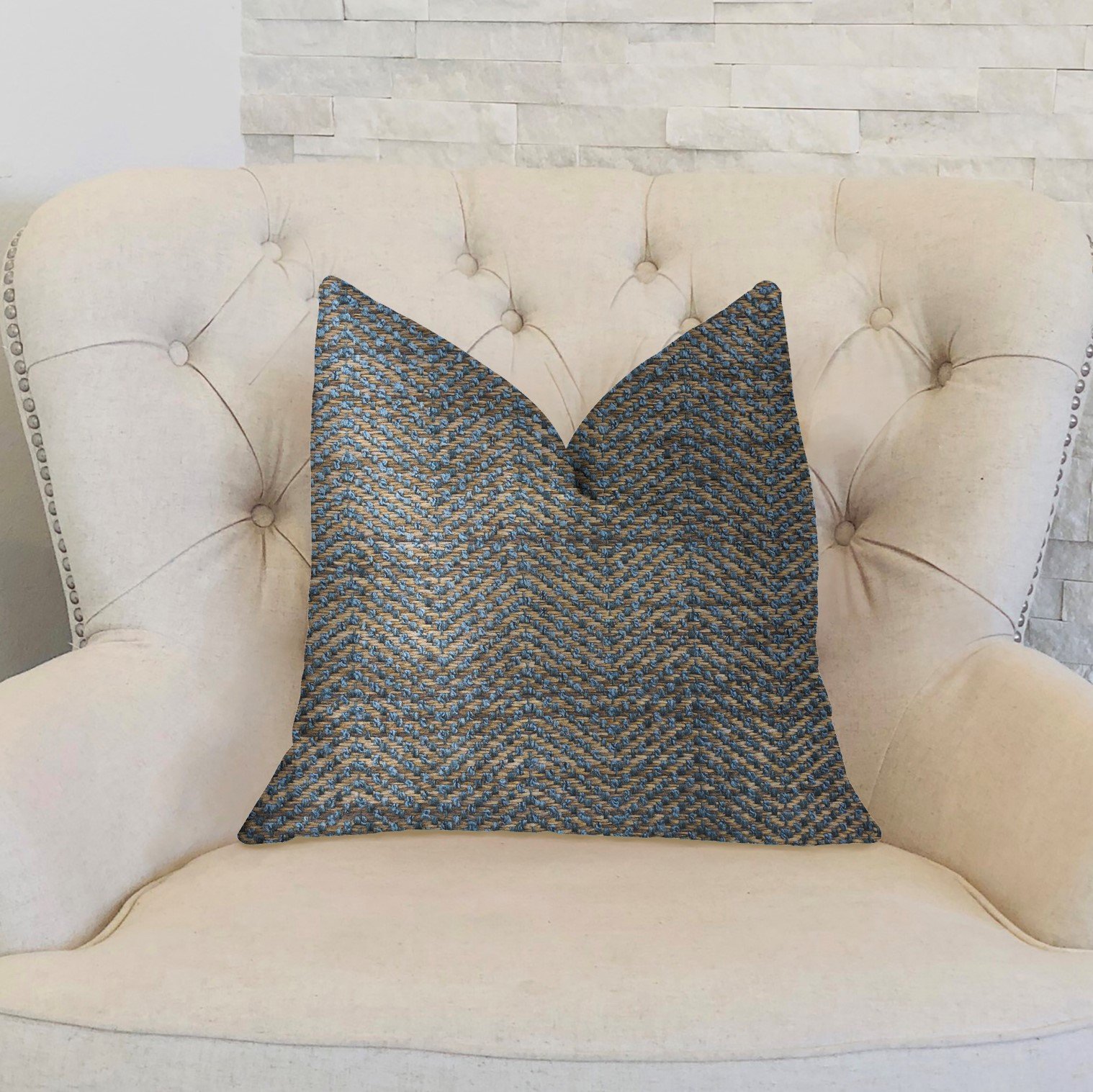 Plutus Everest Luxury Throw Pillow 20x20 Inches - Soft Decorative Cushion for Sofa, Bed & Home Decor - Premium Living Room & Bedroom Accent Pillow