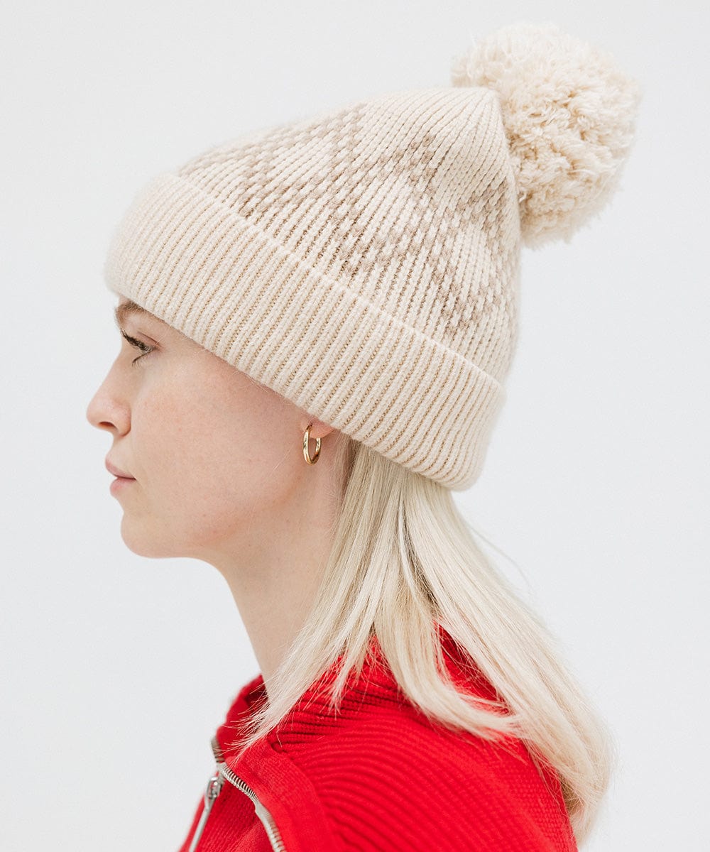 Elio Pom Beanie - Warm Winter Knit Hat with Faux Fur Pom for Men & Women - Perfect for Skiing, Snowboarding & Outdoor Activities