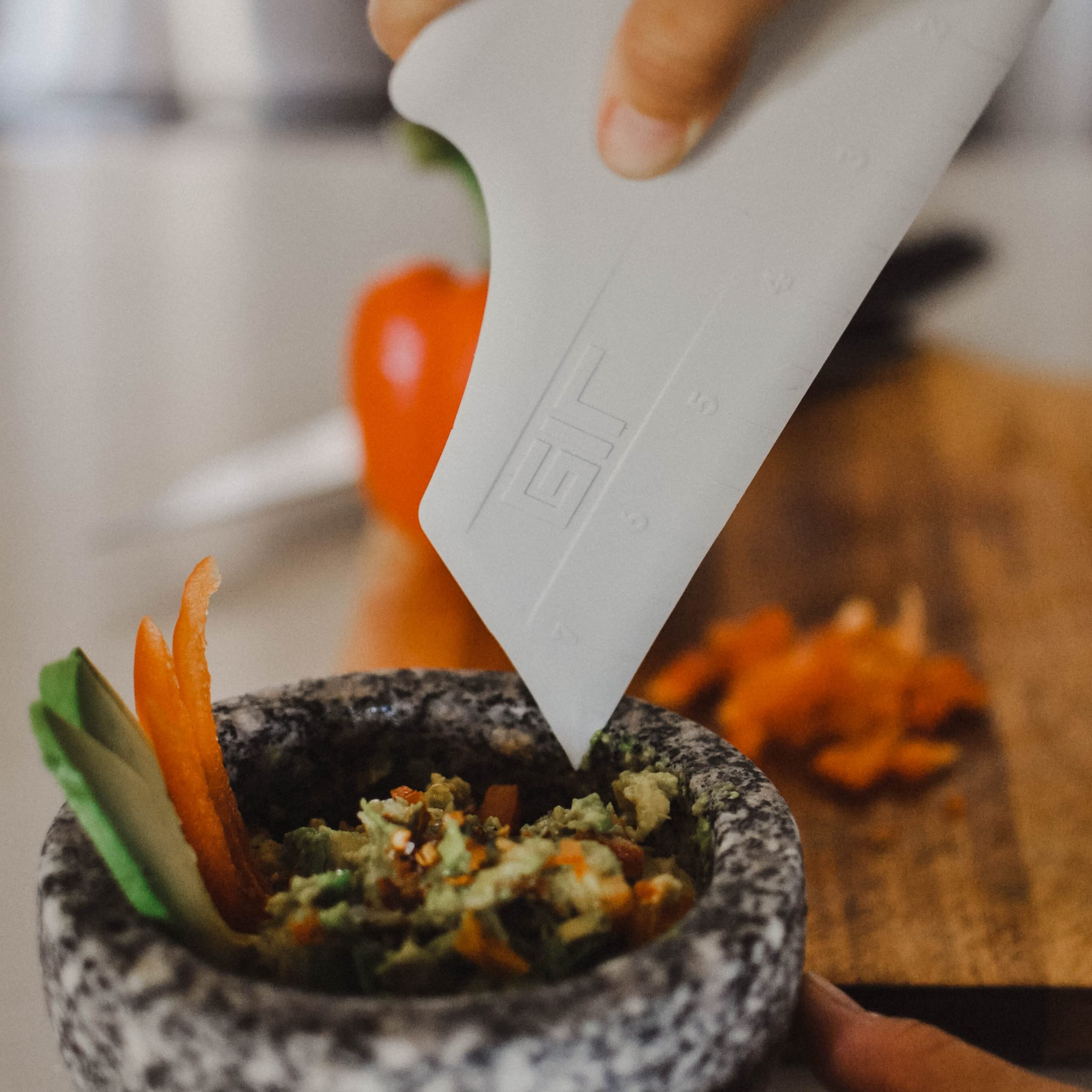 Premium Silicone Pan Scraper - Heat Resistant Kitchen Tool for Dough, Pasta, Cake & Bread - 8 Inch White Baking Scraper - Ideal for Baking, Cooking & Food Prep in Home Kitchens