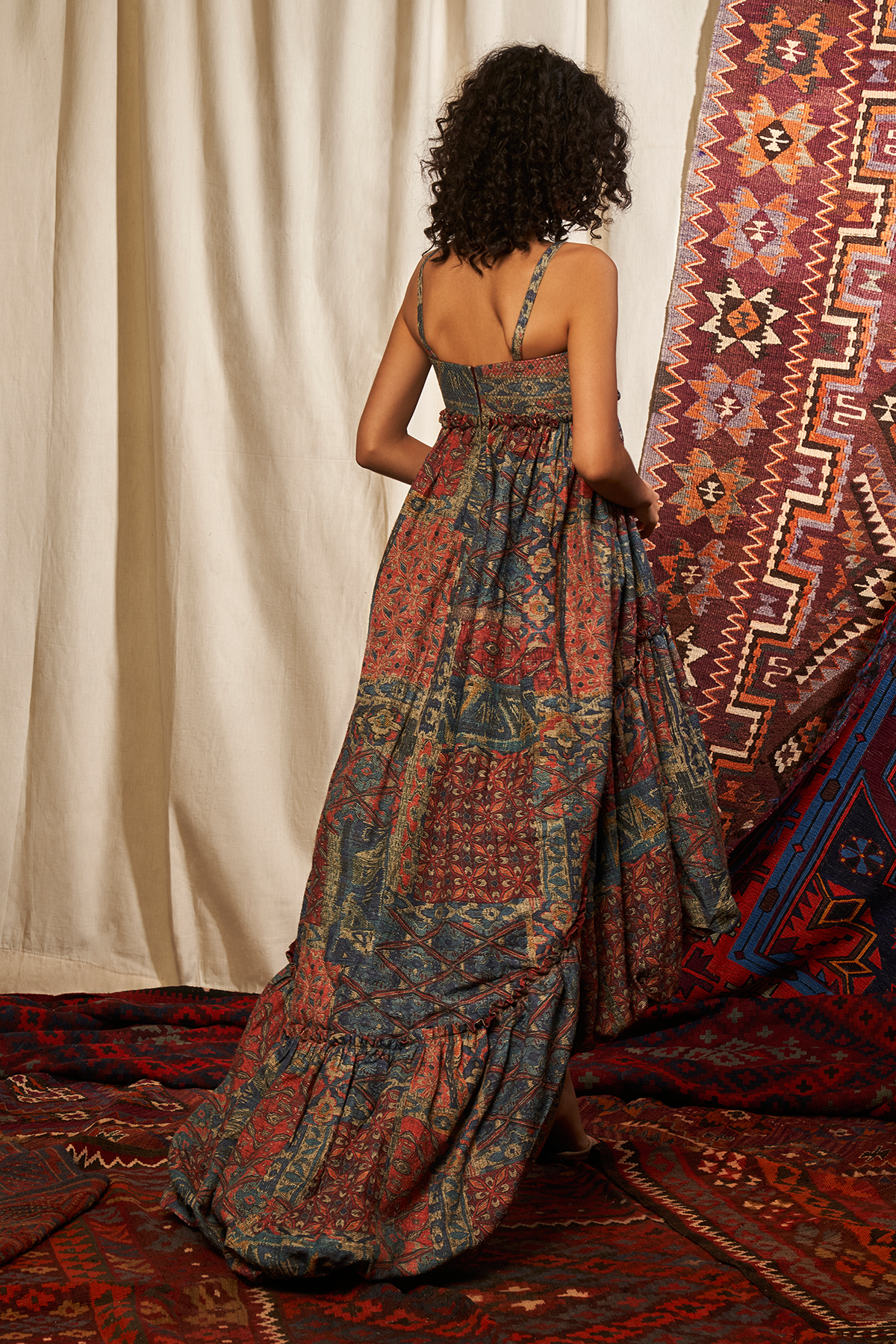 Stylish Carpet Print Balloon Hem Dress for Women - Trendy Floral Pattern Midi Dress for Casual Outings, Parties & Summer Vacations