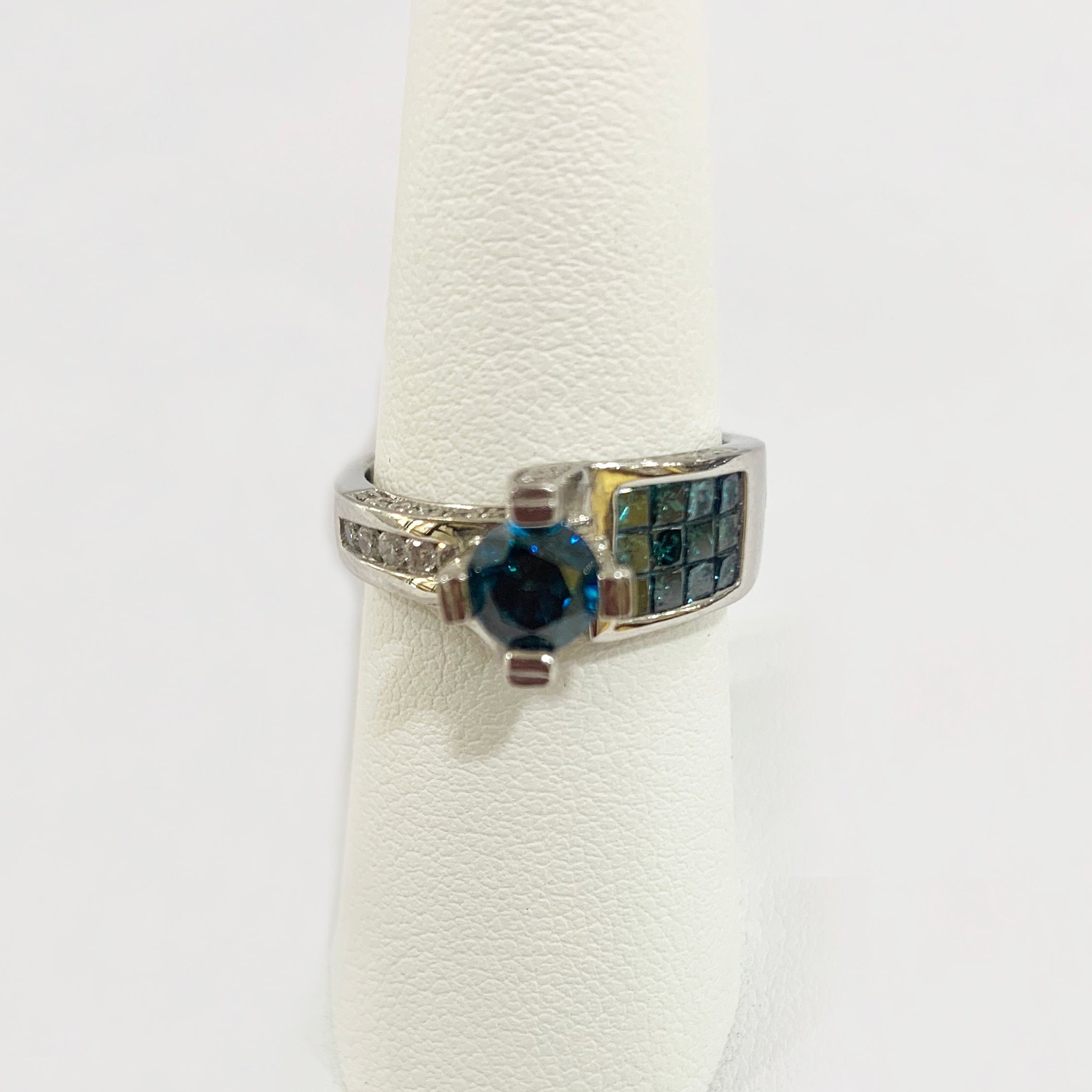 14K White Gold Blue Diamond Ring for Women - Elegant Engagement, Wedding & Anniversary Jewelry Gift