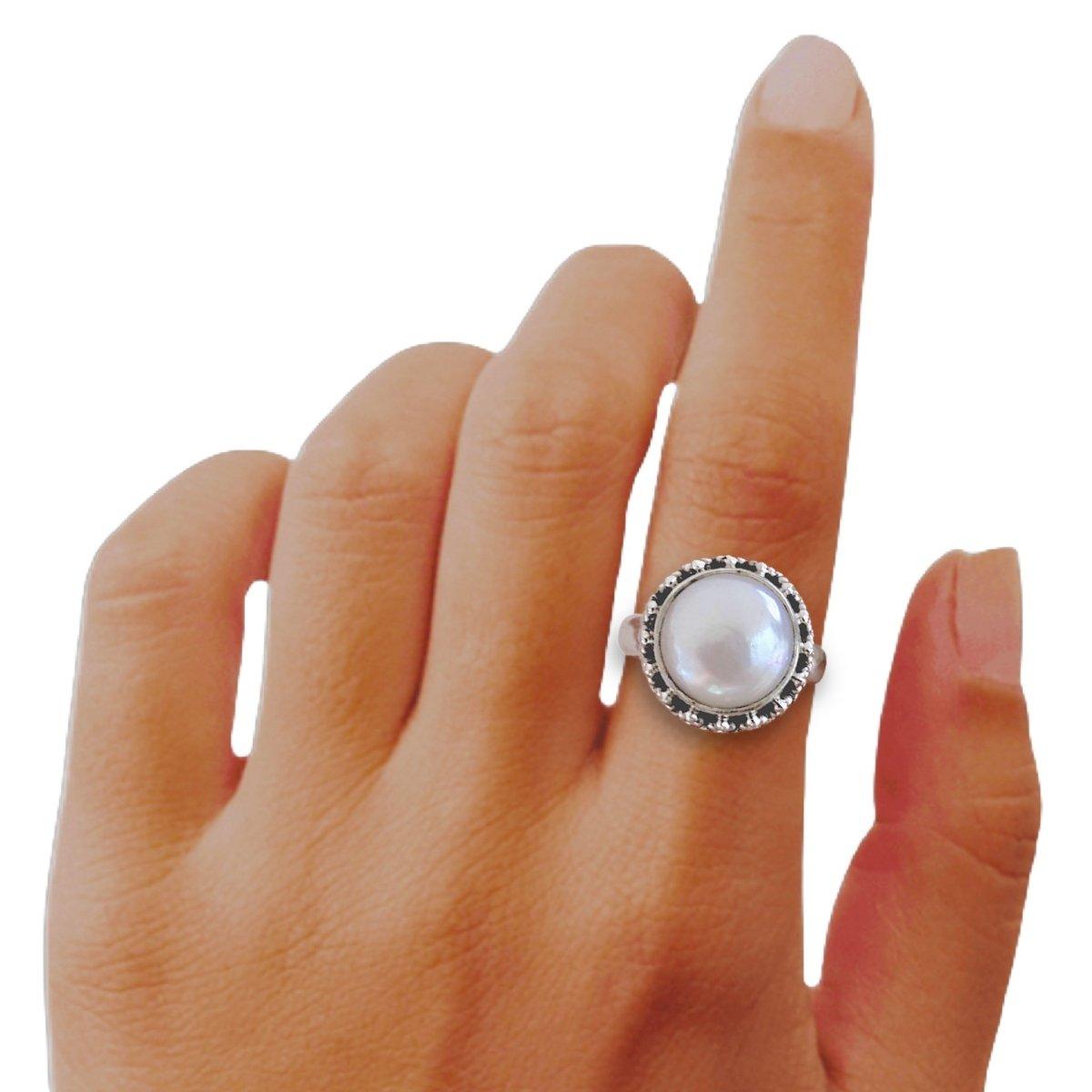 Laihas Stunning Round Genuine Pearl Ring - Elegant Jewelry for Women, Perfect for Weddings, Parties & Special Occasions