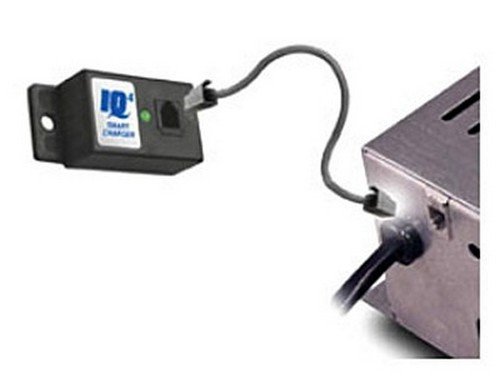 Stag RV Trailer Camper Electrical IQ4 Charge Controller - External Solar Power Regulator for RV, Trailer & Camper - Perfect for Off-Grid Camping & Road Trips