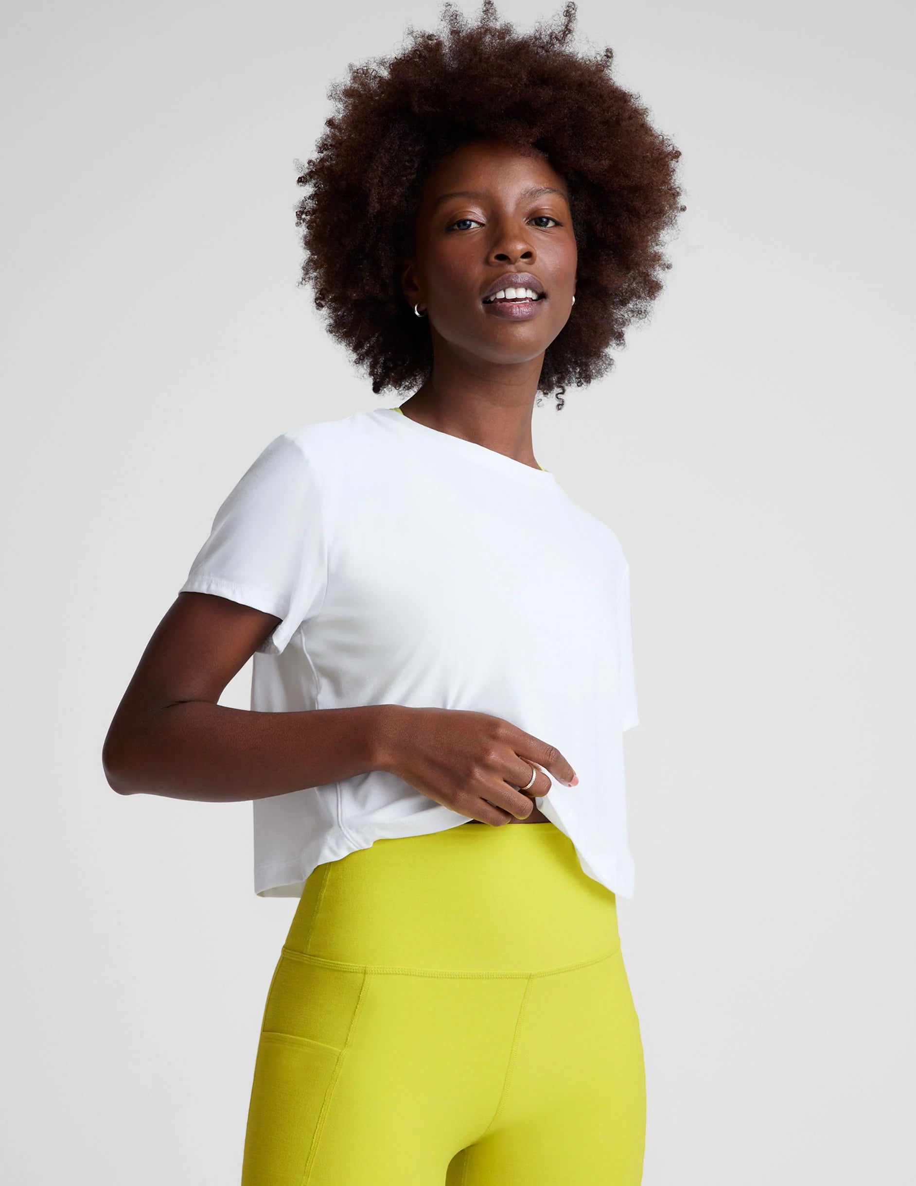 Beyond Yoga Featherweight Supreme Cropped Tee - Ultra Soft Workout Top for Women | Perfect for Yoga, Running & Gym | Lightweight & Breathable Activewear