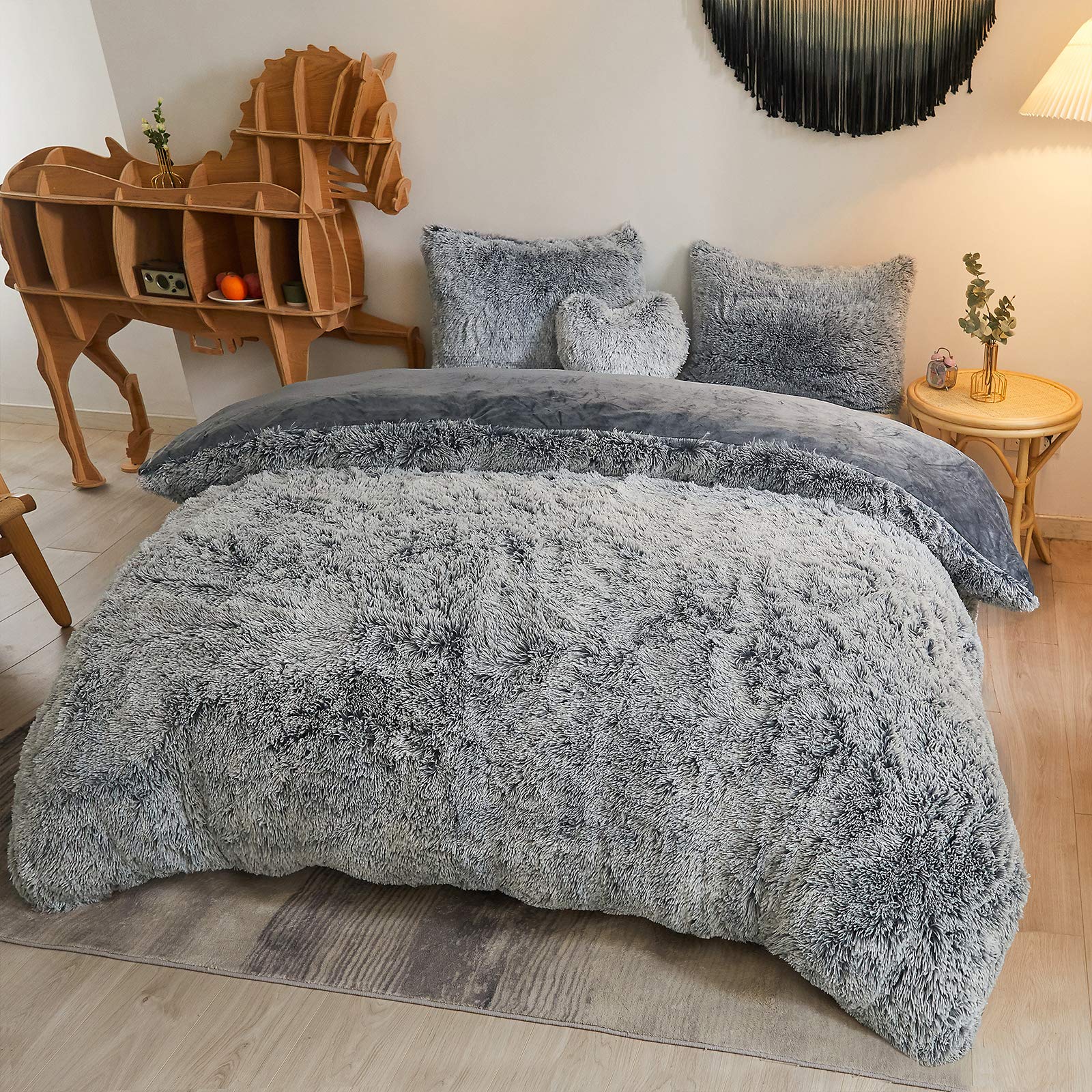 Luxury Shaggy Faux Fur Duvet Cover Set - Ultra Soft 2 Piece Fluffy Comforter Cover with Zipper Closure, Fuzzy Bedding Set (1 Plush Furry Duvet Cover + 1 Pillowcase) for Twin Size in Grey Ombre - Perfect for Cozy Winter Nights, Bedroom Makeover & Gift Giving