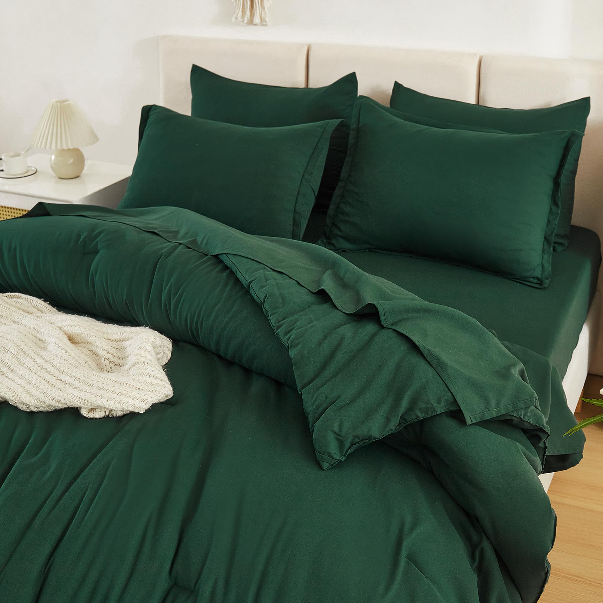 Litanika 7-Piece Queen Comforter Set in Dark Emerald Green - Lightweight Bedding Set Includes Comforter, Sheets, Pillowcases & Shams | Perfect for Master Bedroom, Guest Room & Cozy Home Decor