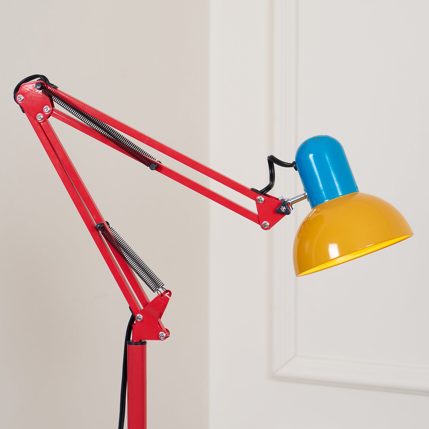 Flexi Memphis Floor Lamp - Adjustable Modern LED Standing Light for Living Room, Bedroom, or Office - Perfect for Reading, Working, and Ambient Lighting