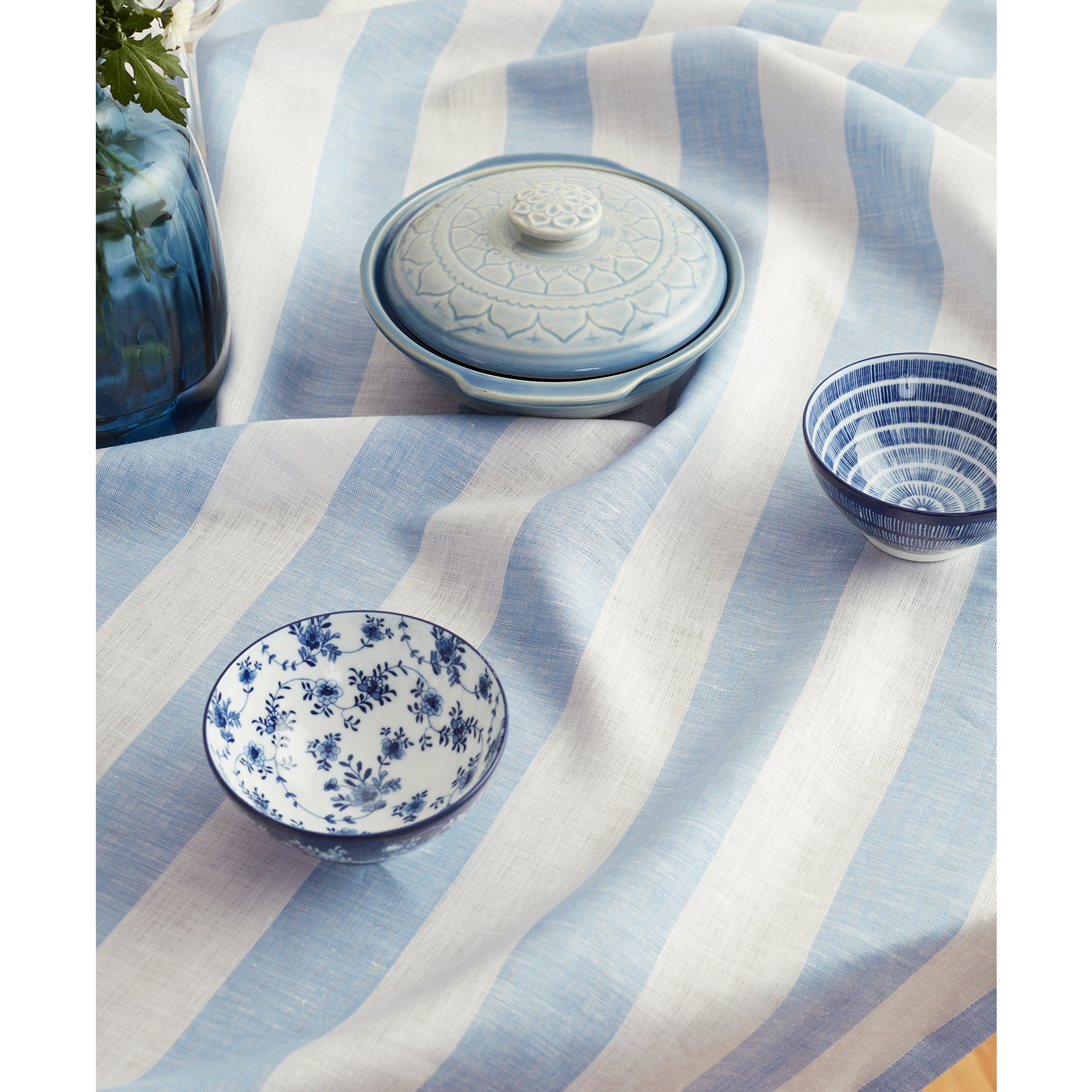 Cabana Stripe Table Throw - Waterproof Outdoor Picnic Blanket for Beach, Poolside & Patio - Decorative Striped Table Cover for Summer Parties & BBQs