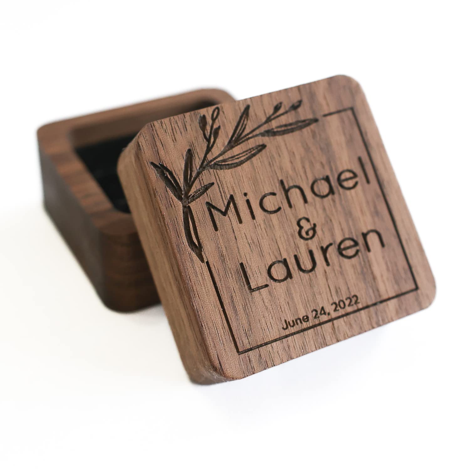 Elegant Wedding Ring Box for Ceremony & Vow Renewal - Holds 3 Rings - Perfect for Engagement, Wedding & Anniversary Gifts