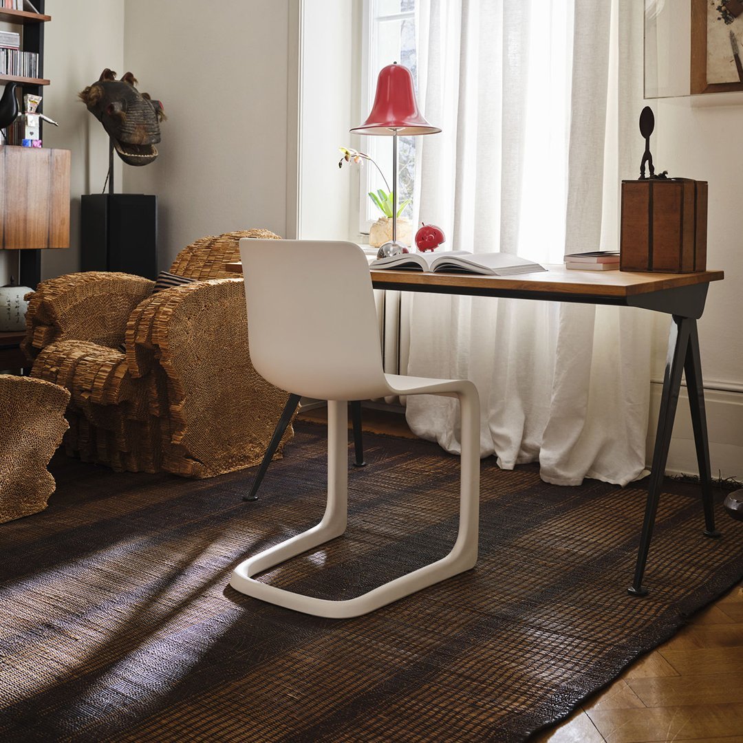 Vitra Evo C Chair by Jasper Morrison - Modern Ergonomic Dining Chair for Home & Office Use
