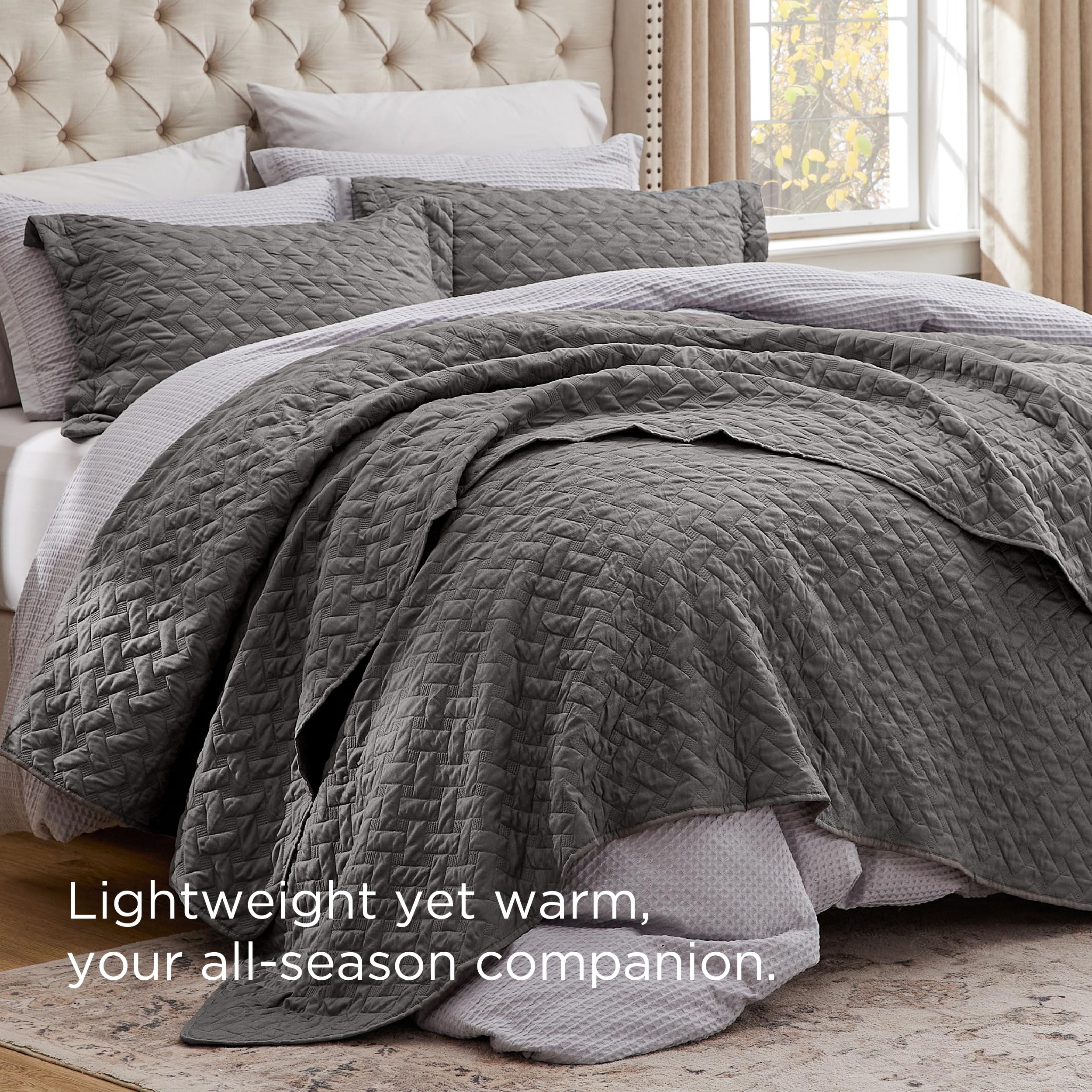 Bedsure Queen Size Lightweight Quilt Bedspread - Soft Basket Weave Pattern All Season Bedding Set with 2 Pillow Shams, Grey Comforter Coverlet for Master Bedroom, Guest Room & Dorm Decor