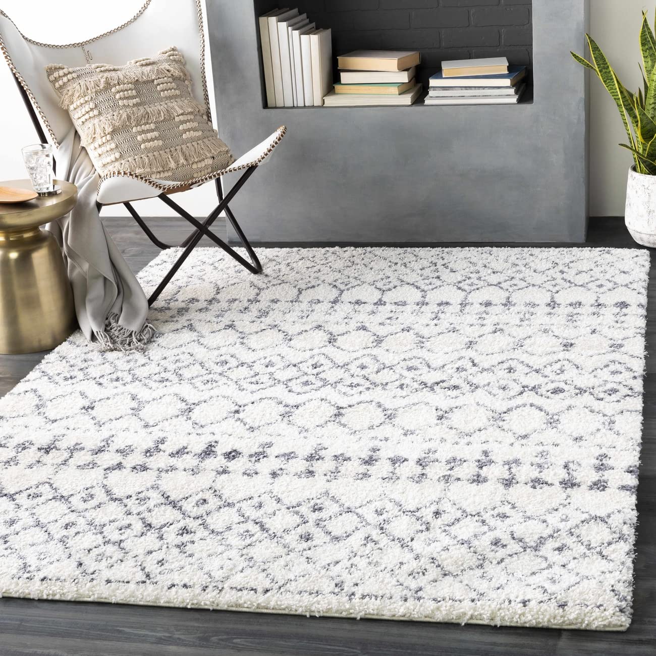Mark&Day 6x9 Occitanie Global Shag Area Rug - Soft Plush White Carpet for Living Room, Bedroom, Kitchen (6'7