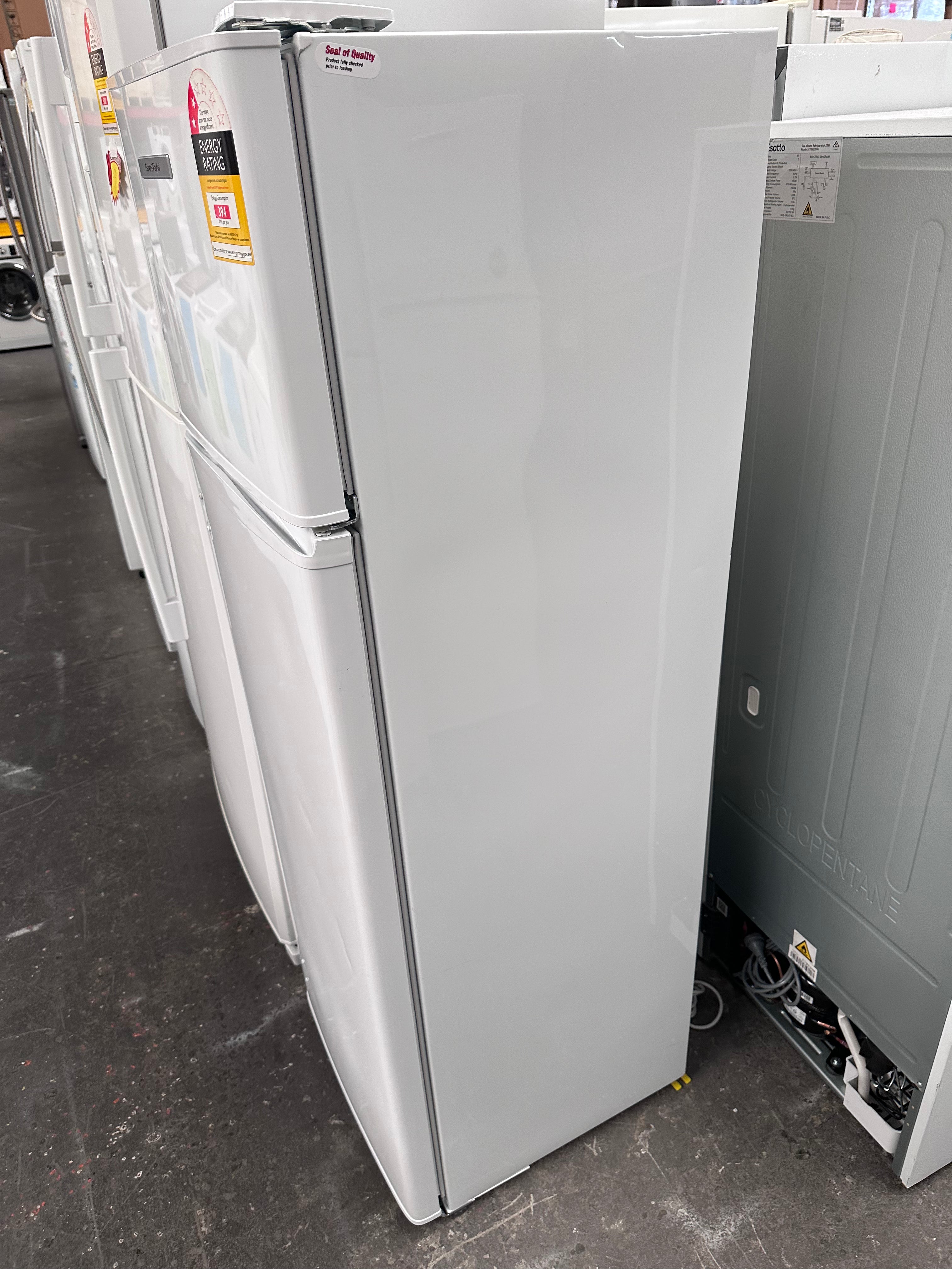 Fisher & Paykel 249L Top Mount Refrigerator - Energy Efficient, Stainless Steel, Quiet Operation [Certified Refurbished] - Perfect for Small Kitchens, Apartments & Office Break Rooms