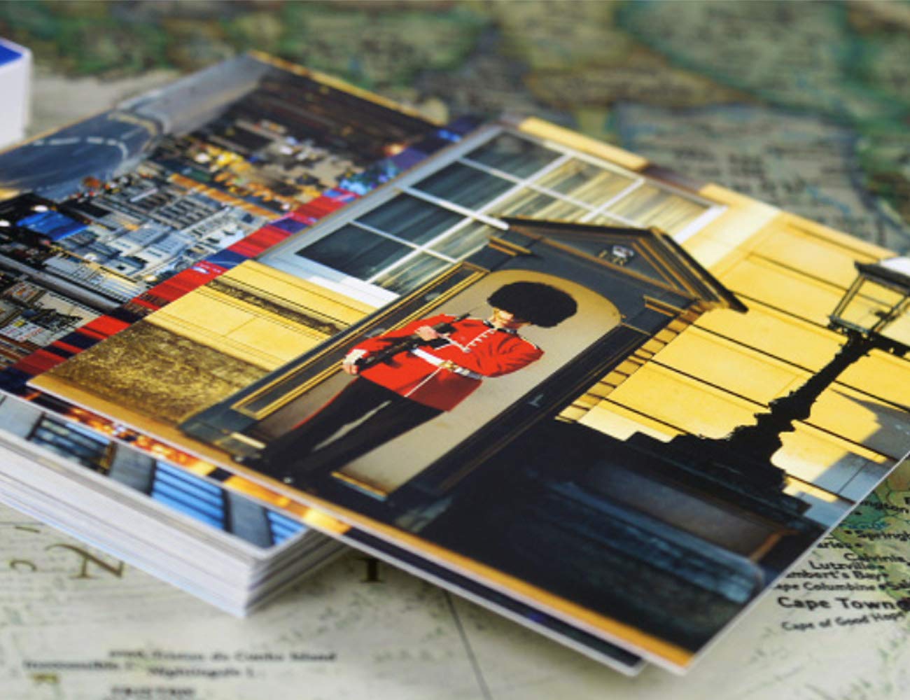 30-Piece Assorted Travel Postcards Set - Famous Landmarks from Around the World (4x6 Inches) | Bulk Postcards for Collectors, Scrapbooking & Souvenirs - Perfect for London, Paris & More