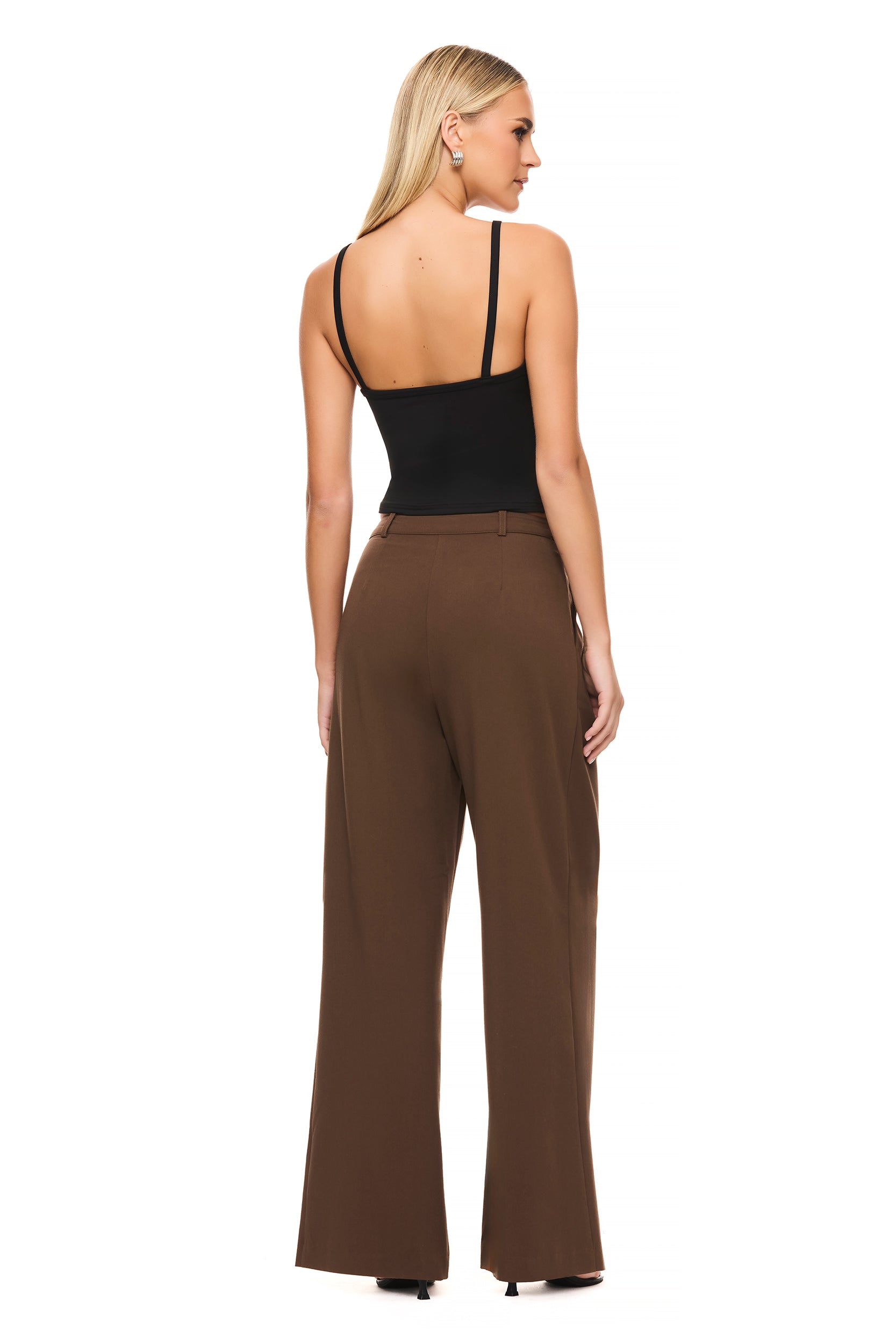 The Isla Brown Pant - Stylish and Comfortable Women's Casual Pants for Everyday Wear | Perfect for Office, Travel, and Relaxing at Home
