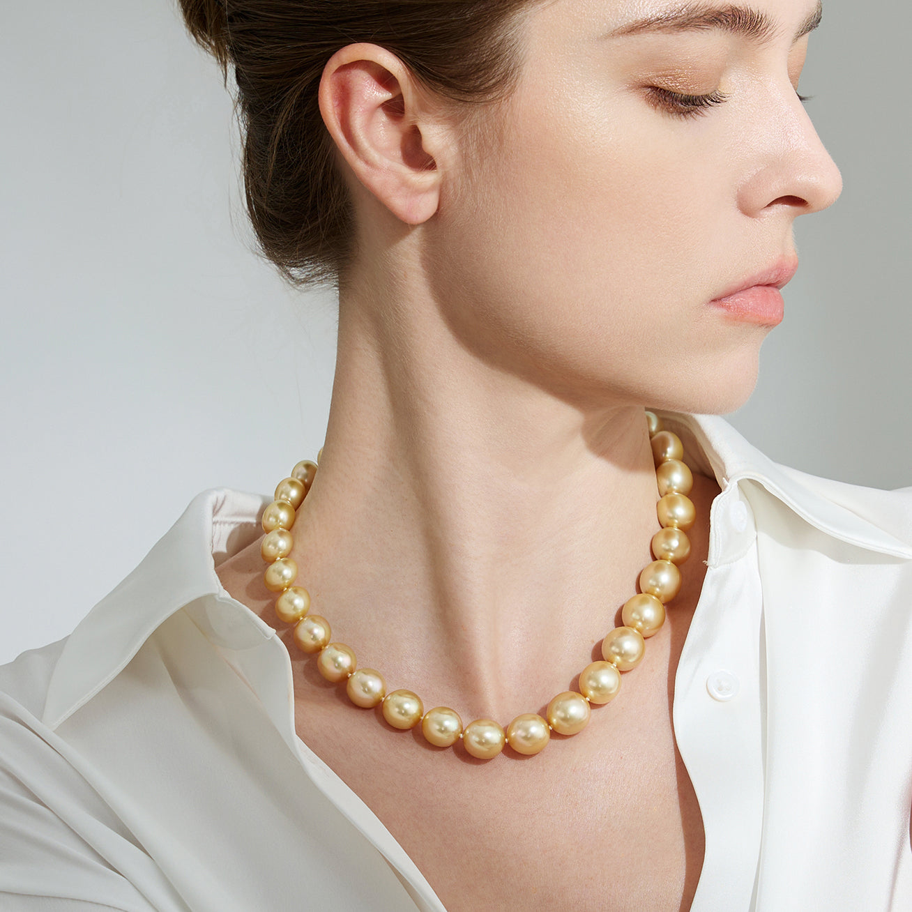 18K Aurora Moon Rainbow South Sea Golden Pearl Necklace KN00090 - Elegant Jewelry for Women, Perfect for Weddings, Parties & Special Occasions