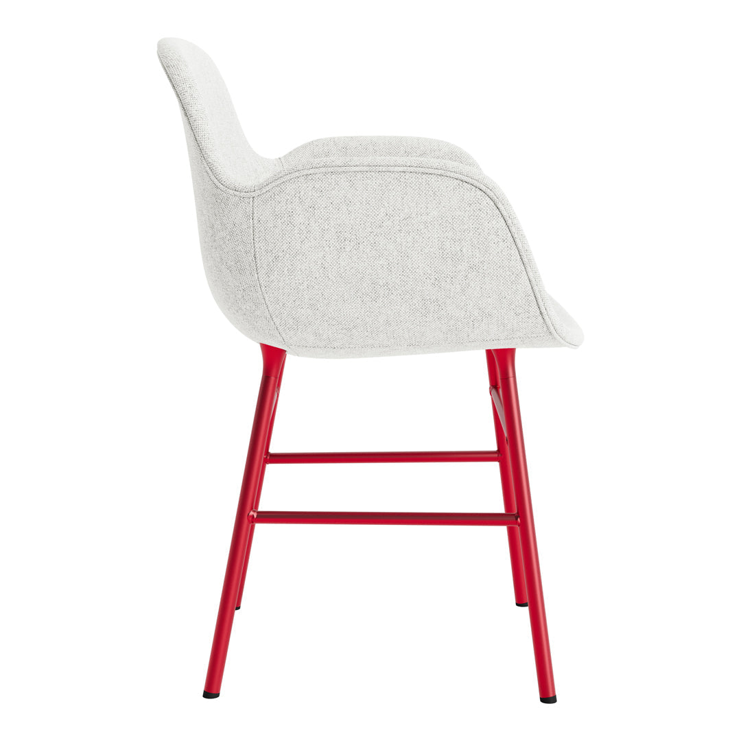 Modern Form Armchair with Sturdy Metal Legs & Premium Upholstery - Perfect for Living Room, Office or Reading Nook
