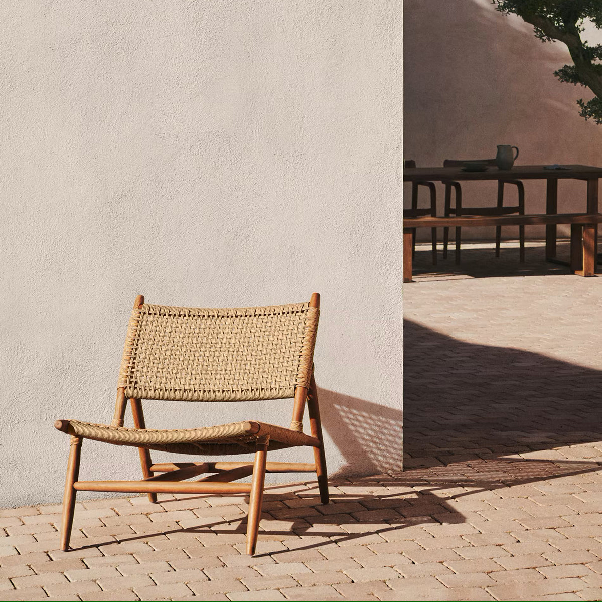 Codolar Outdoor Armchair - Waterproof Patio Lounge Chair with Cushion, Durable Wicker Furniture for Garden, Poolside, Deck & Backyard Relaxation