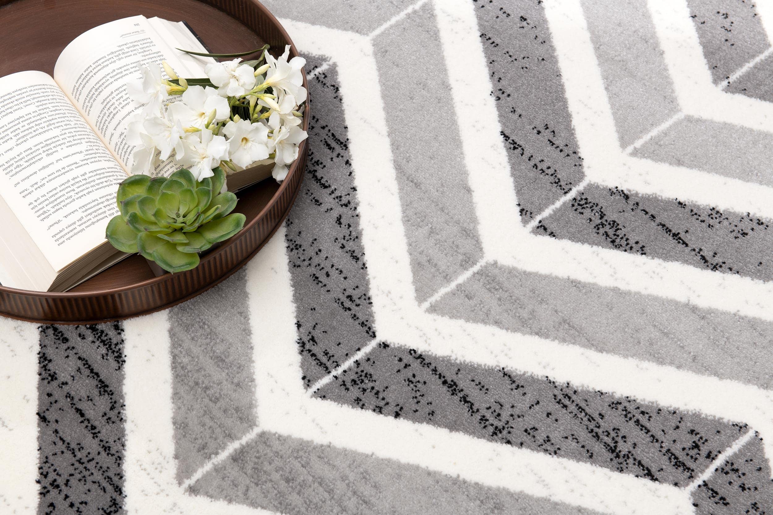 Modern Geometric Wave Grey Beige Indoor Area Rug - 8' x 10' (7'9
