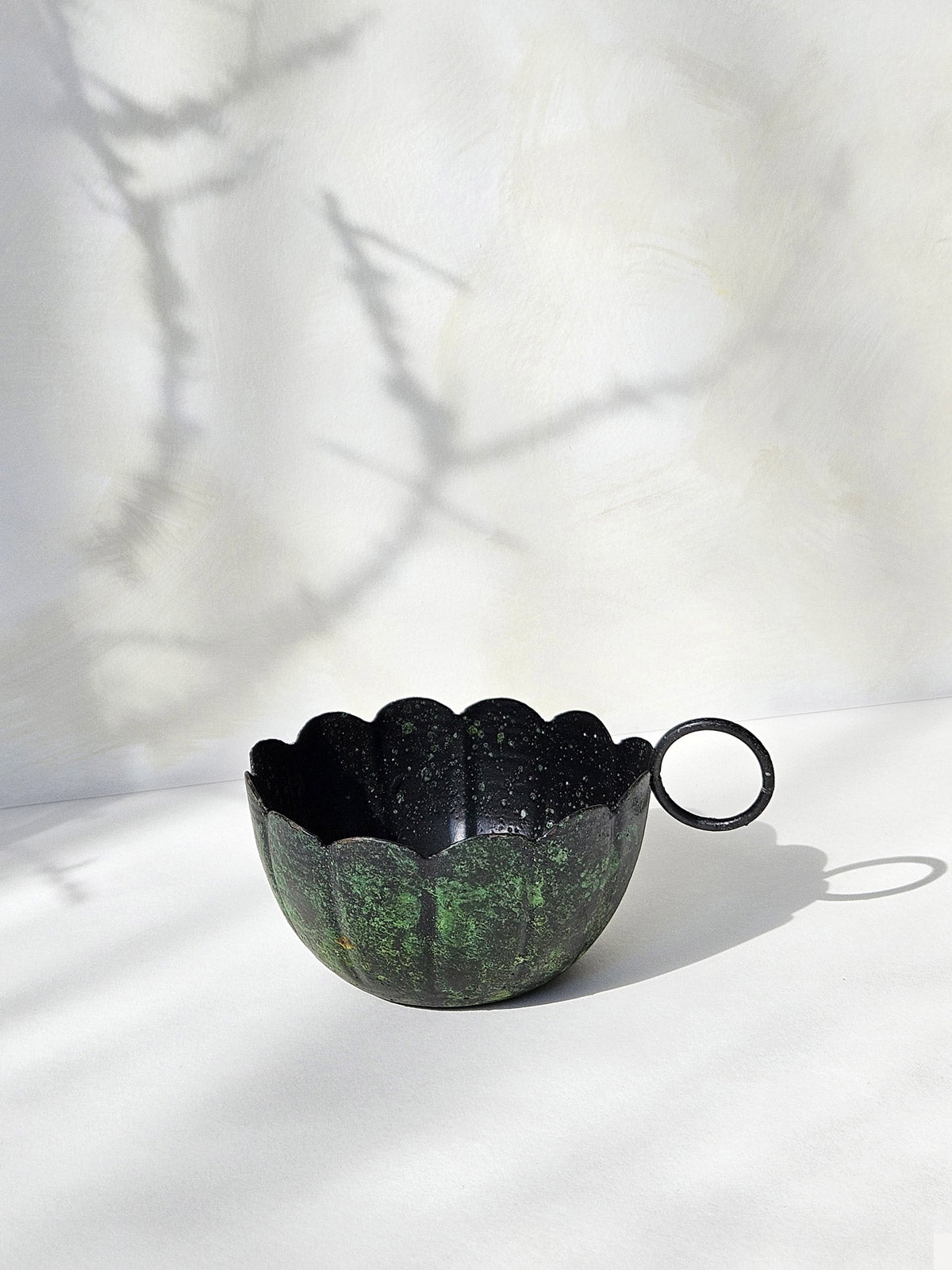 Vintage Moss Candle Holder with Scallop Design - Rustic Home Decor for Wedding, Table Centerpiece, and Farmhouse Style Decorations