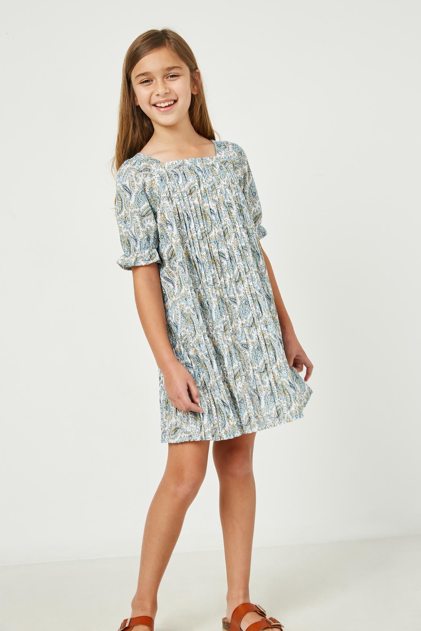 Elegant Pleated Paisley Print Dress for Women - Flowy Boho Chic Maxi Dress with Ruffle Sleeves - Perfect for Summer Parties, Weddings & Beach Vacations