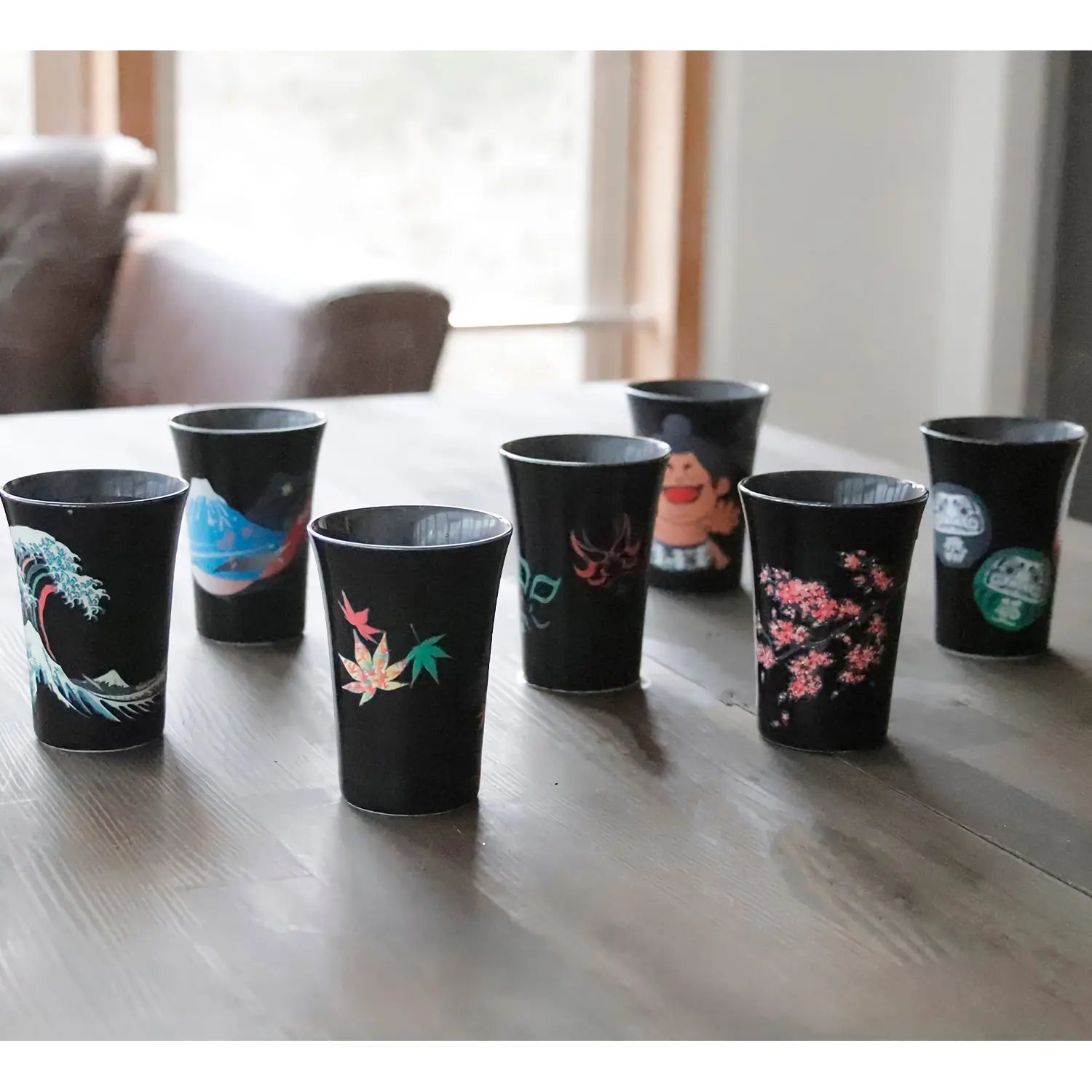 Heat Sensitive Color Changing Ceramic Mug - Autumn Leaves Black Design | Perfect for Coffee, Tea & Hot Drinks | Unique Gift Idea for Home & Office Use