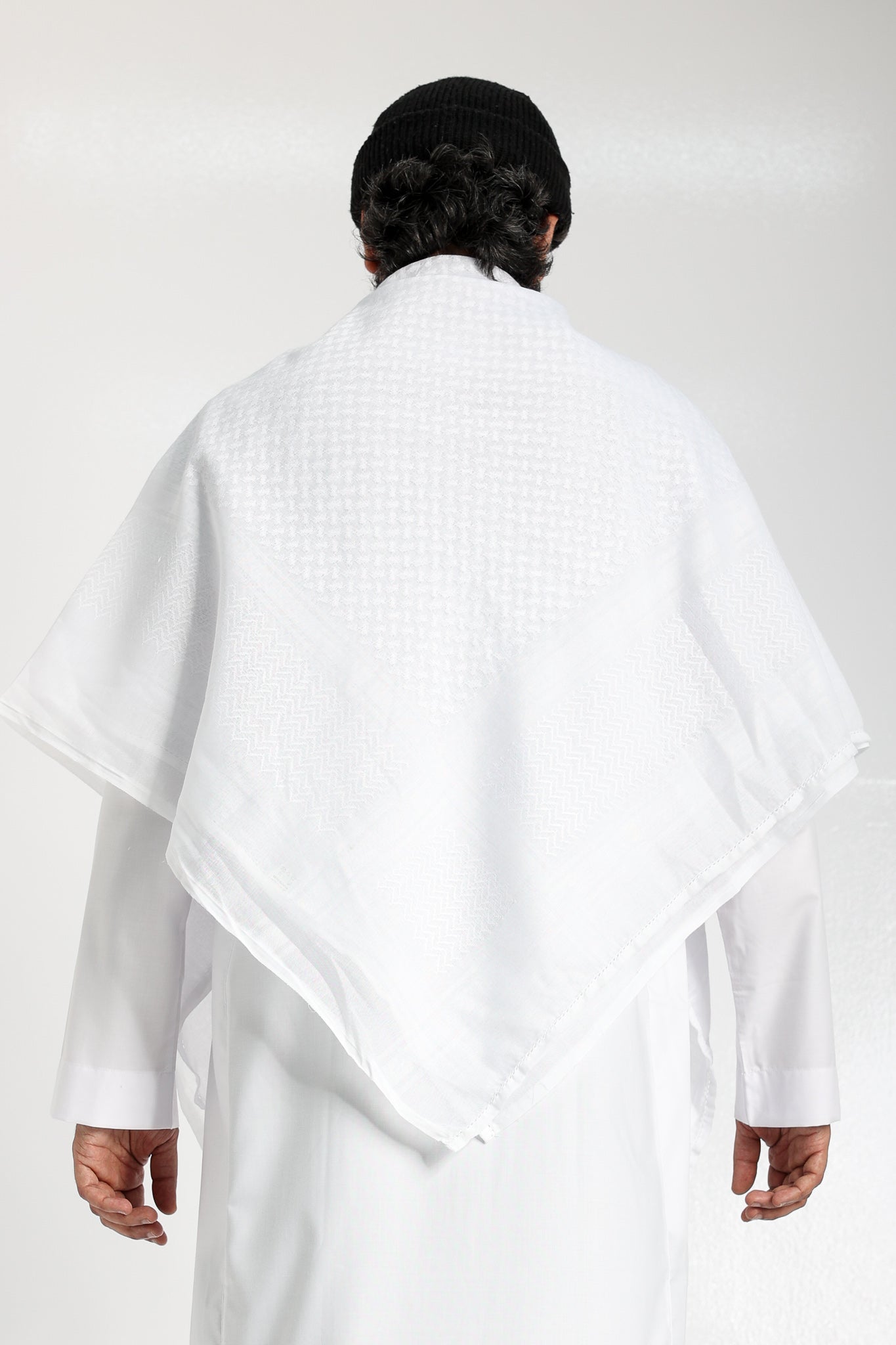 Authentic White Arab Shemagh for Kids - Soft Cotton Keffiyeh Scarf for Boys & Girls - Perfect for Outdoor Adventures, Cultural Events & Costumes
