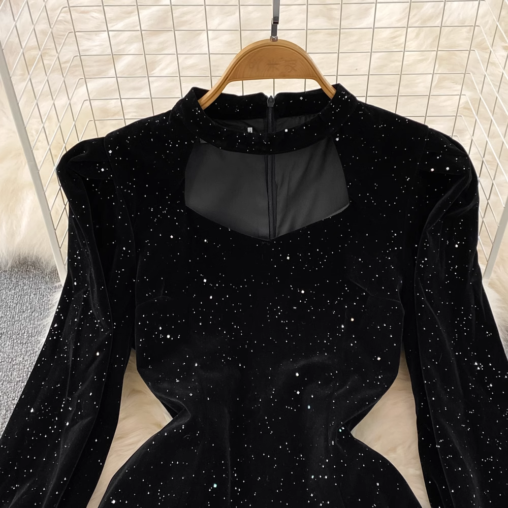 Vintage Sparkling Sequined Velvet Dress for Women - Elegant Winter & Fall Party Gown - Perfect for Holiday Parties, Christmas Dinners & Special Occasions