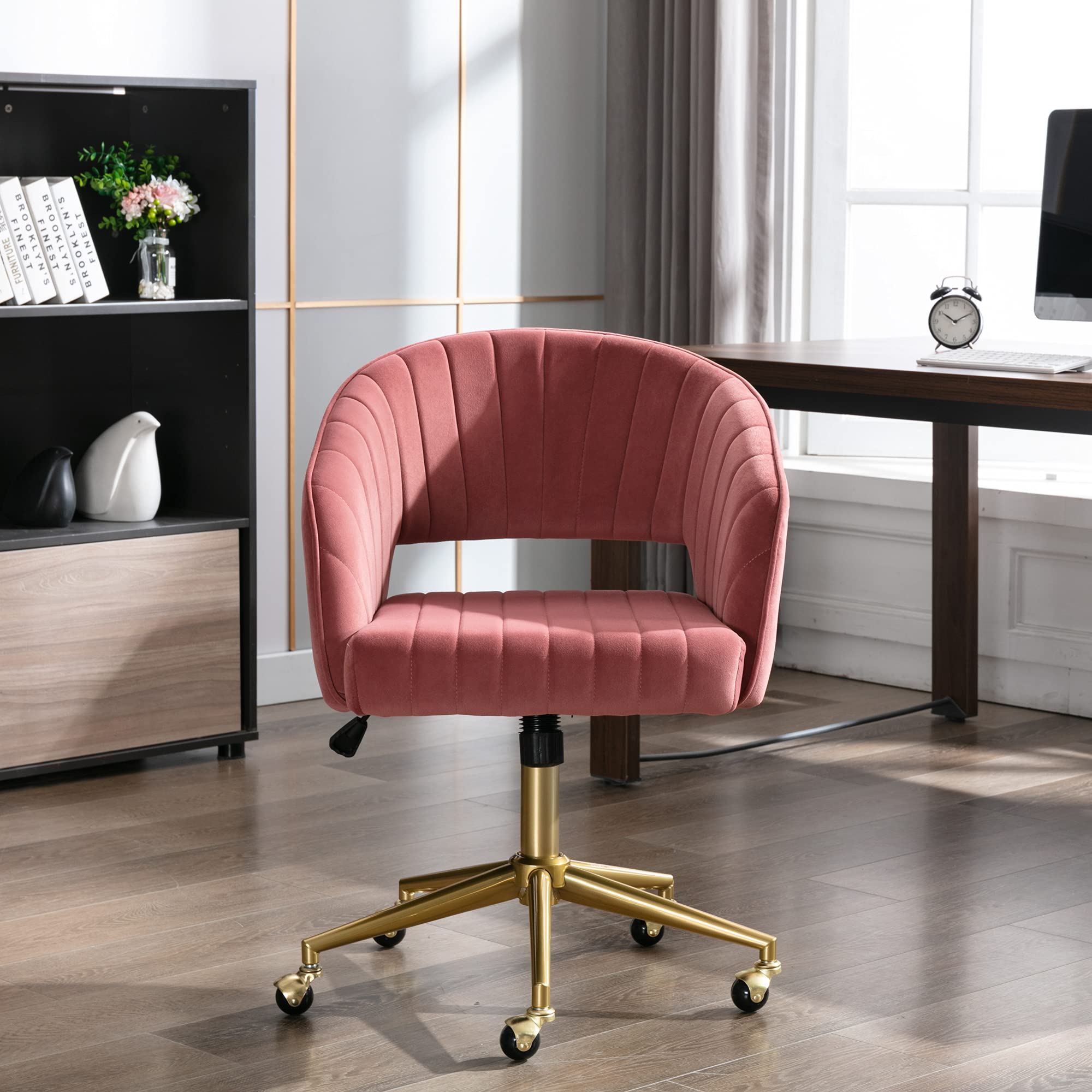 The Secret to My Productivity: A Tale of Comfort and Style