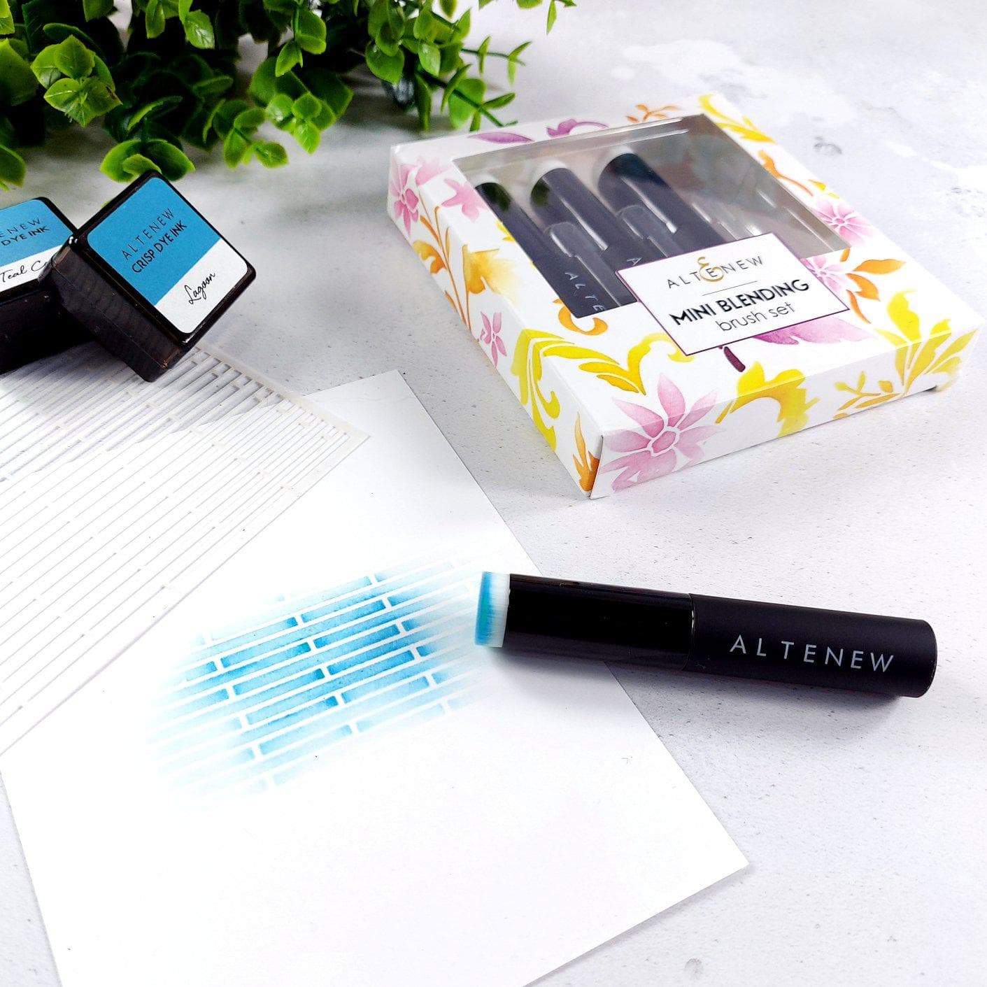 32 Mini Ink Blending Brushes Set - 8 Packs of 4 Soft Blending Brushes for Card Making, Scrapbooking & Alcohol Ink Art - Perfect for DIY Crafts, Mixed Media & Stamping Projects