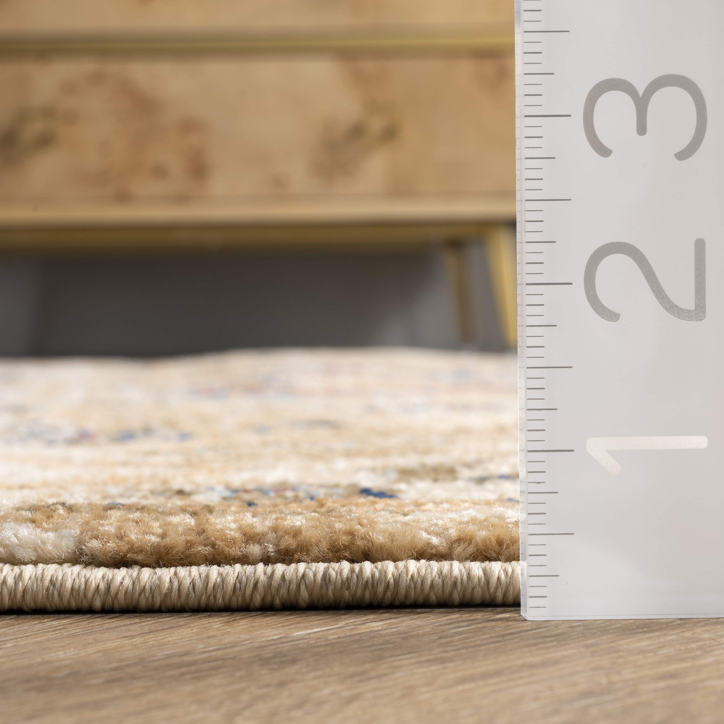 nuLOOM Sebrina Blossom 4x6 Beige Floral Area Rug - Perfect for Living Room, Bedroom & Home Decor