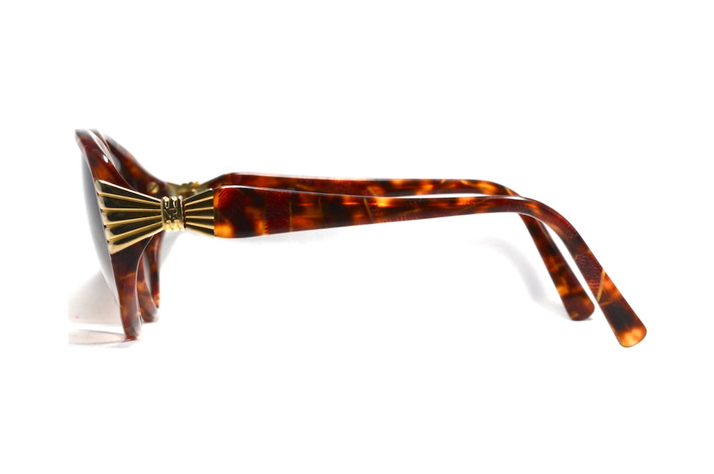 Nina Ricci Cat Eye Sunglasses for Women - UV400 Protection, Polarized Lenses, Fashionable Designer Shades - Perfect for Beach, Driving & Outdoor Activities