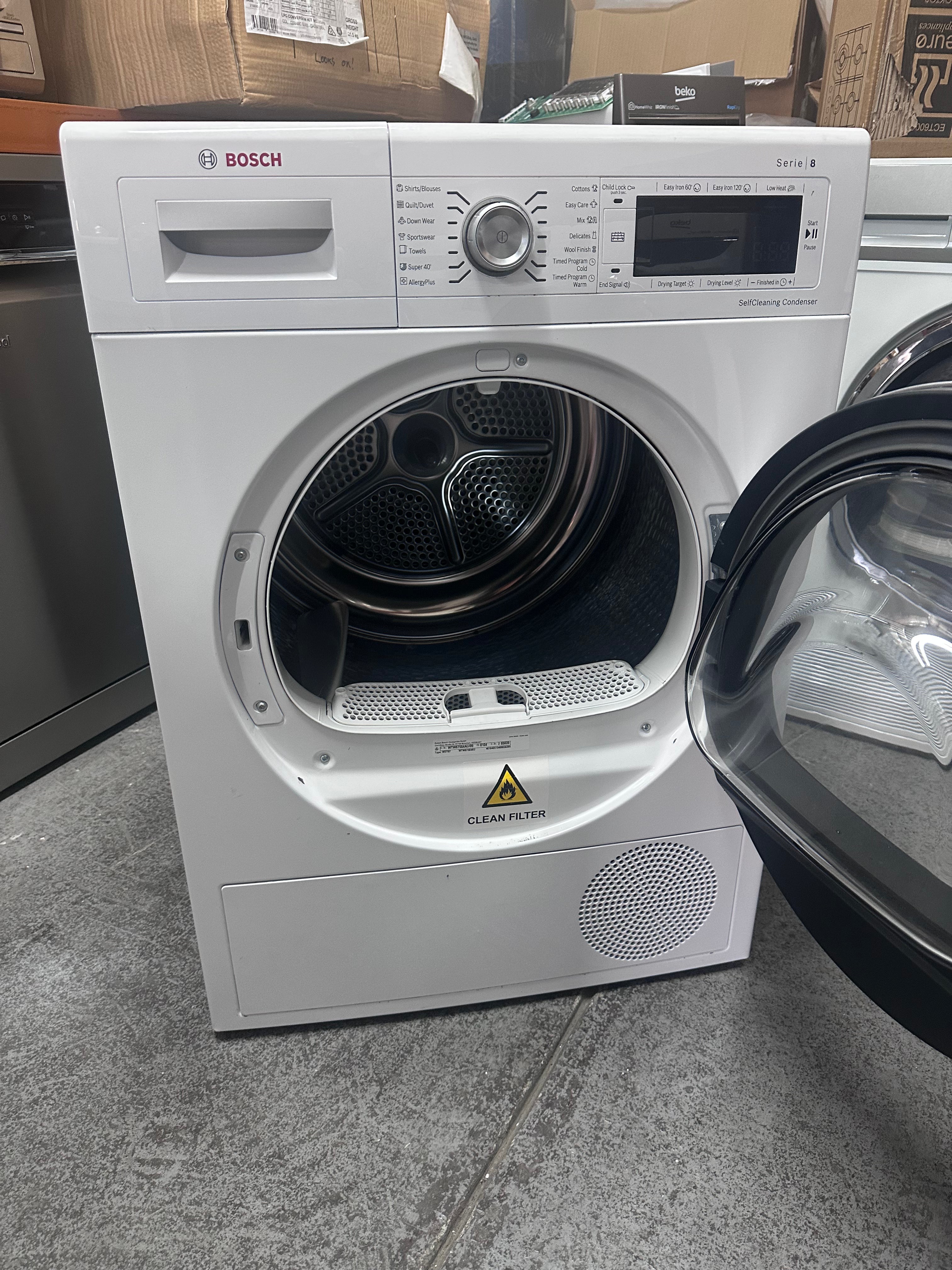 Bosch Series 8 9kg Heat Pump Tumble Dryer WTW87564AU - Self-Cleaning Condenser, Energy Efficient, Made in Germany (Refurbished) - Perfect for Large Families & Eco-Friendly Laundry Care