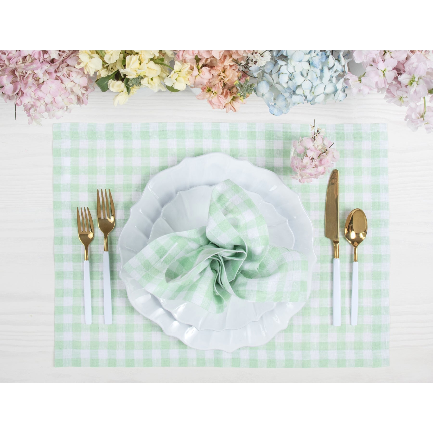 Premium Gingham Checkered Napkins Set of 4 - 100% Cotton Kitchen & Dining Cloth for Parties, Picnics, and Everyday Use