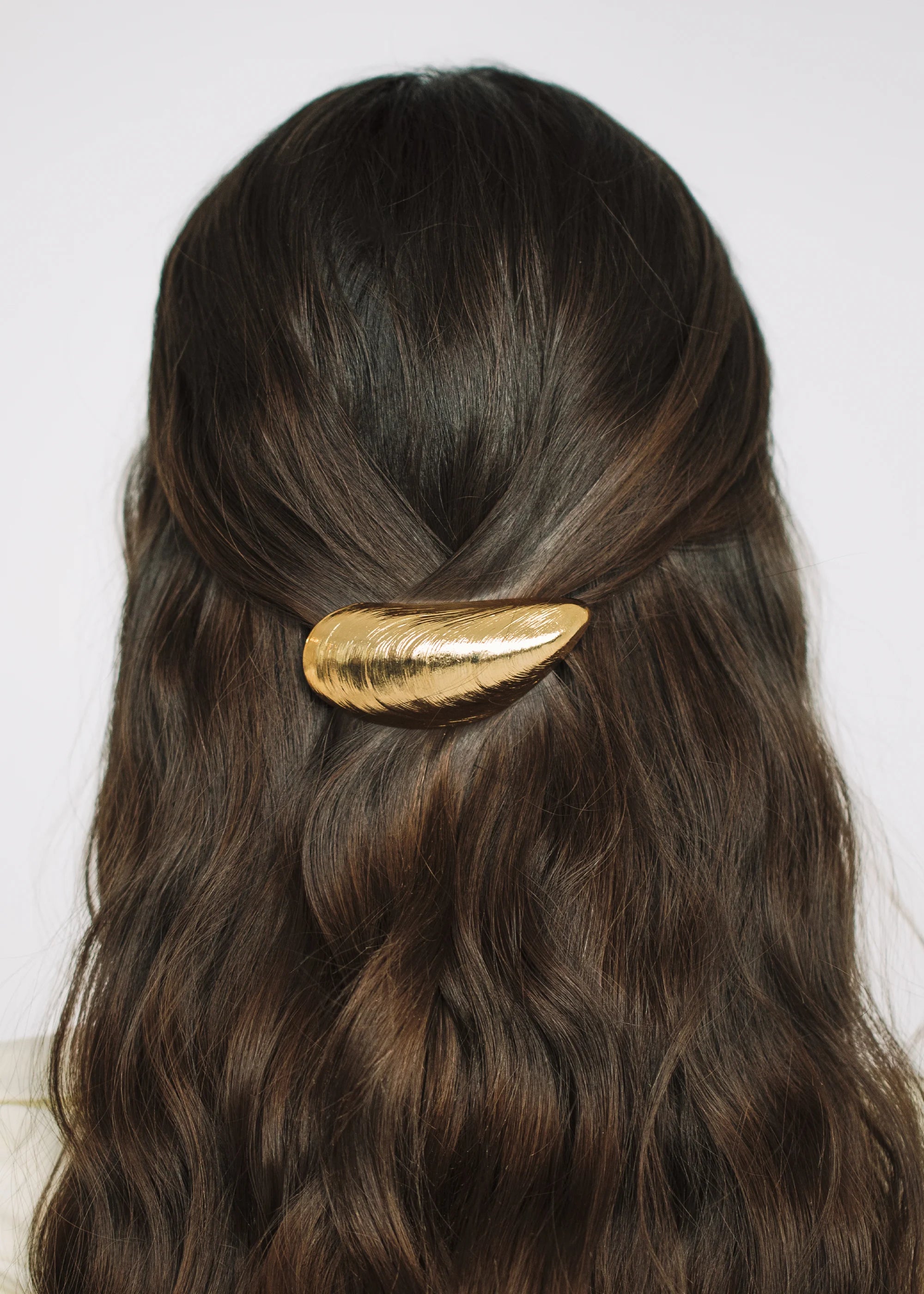 Wade Barrette Gold Hair Clip - Elegant and Durable Hair Accessory for Women - Perfect for Weddings, Parties, and Everyday Styling