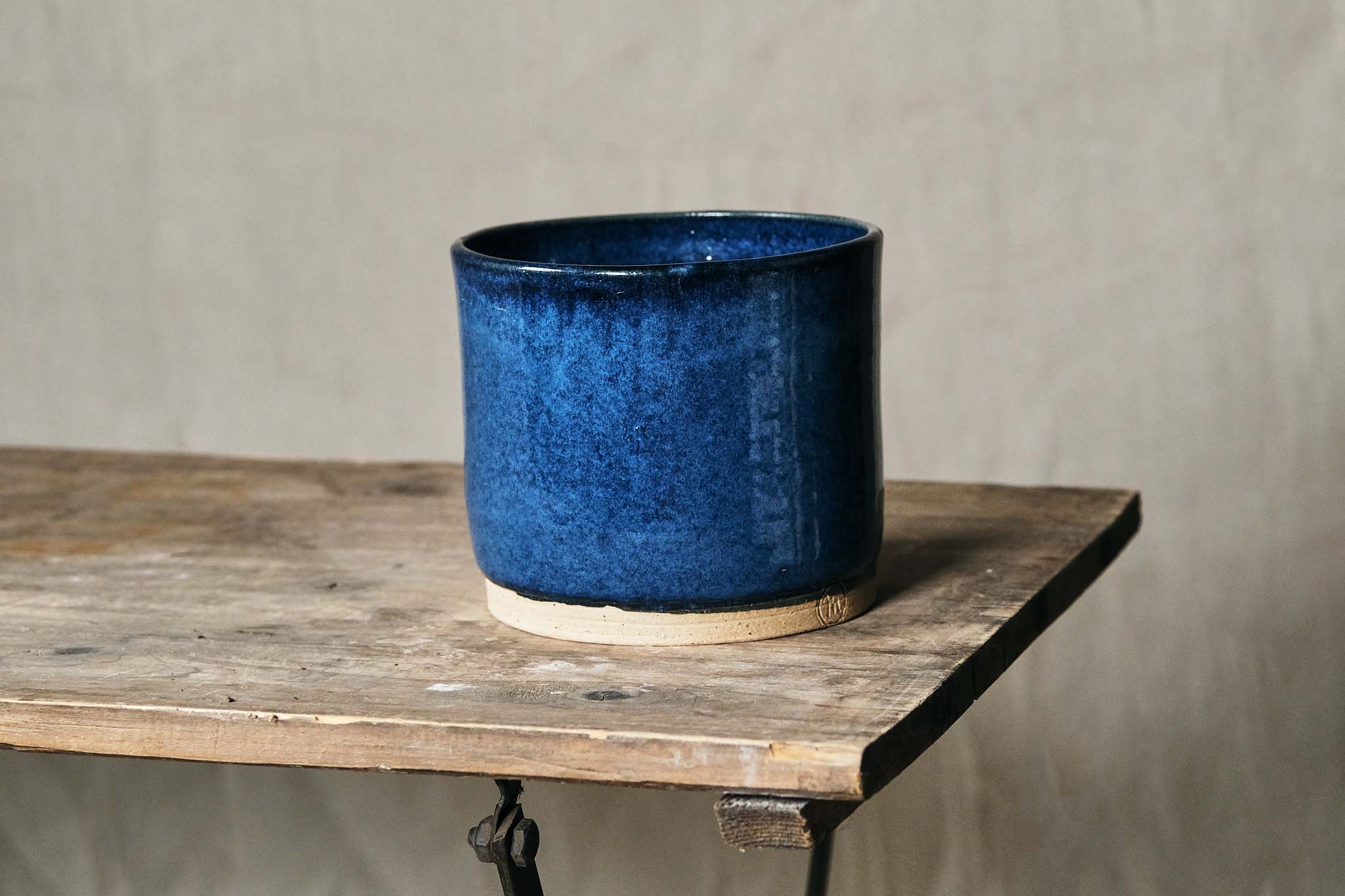 Handmade Ceramic Pot with Blue Glaze - 14cm & 17cm Diameter Options - Perfect for Home Decor, Kitchen Storage & Gift Giving