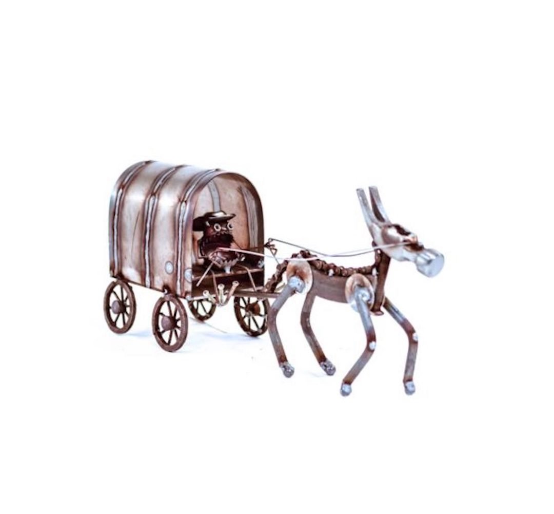 Sugarpost Small Metal Chuck Wagon Sculpture - Western Decor, Cowboy Gift, Home & Office Desk Decor - Perfect for Western Themed Parties, Ranch Decorations, and Cowboy Enthusiasts