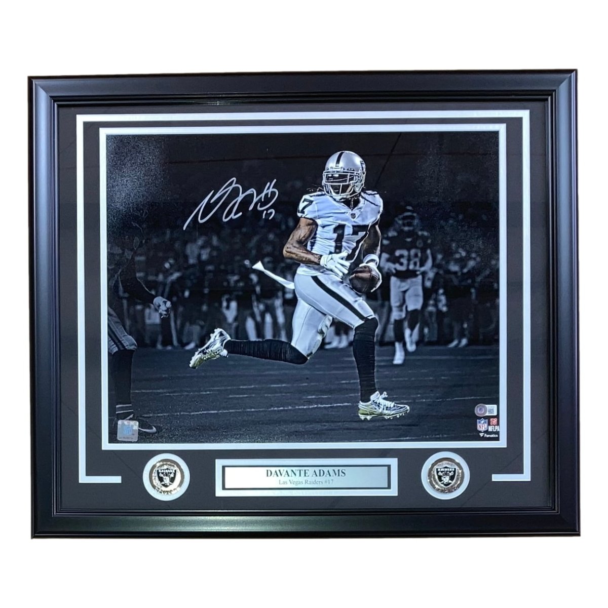 Davante Adams Autographed Las Vegas Raiders White Jersey 16x20 Framed Photo - Limited Edition Collectible for Sports Memorabilia & Man Cave Decor