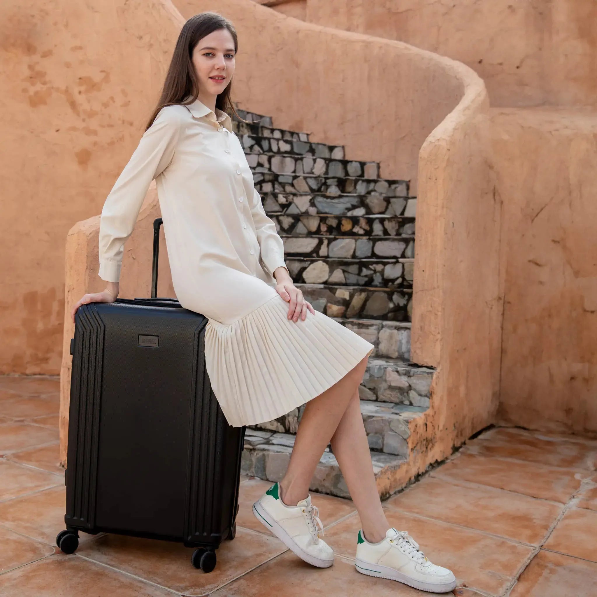 Evalyn 3-Piece Expandable Luxury Luggage Set - Spinner Suitcase with TSA Lock for Travel, Business Trips & Vacations