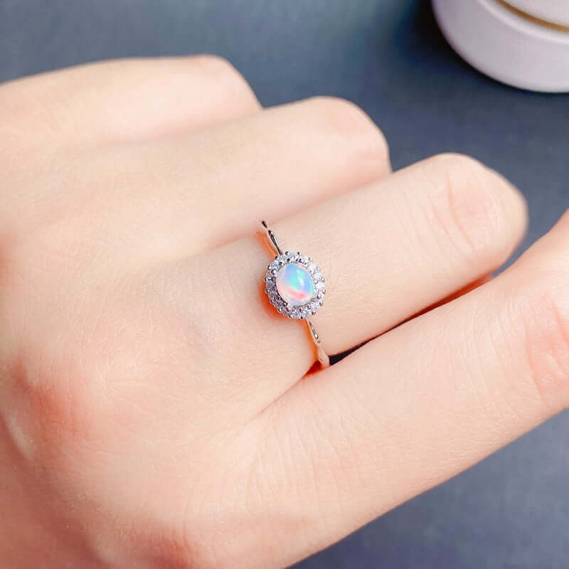 18K Gold Opal Ring for Libra Birthstone - Elegant Zodiac Jewelry Gift for Women | Perfect for Birthdays, Anniversaries & Special Occasions