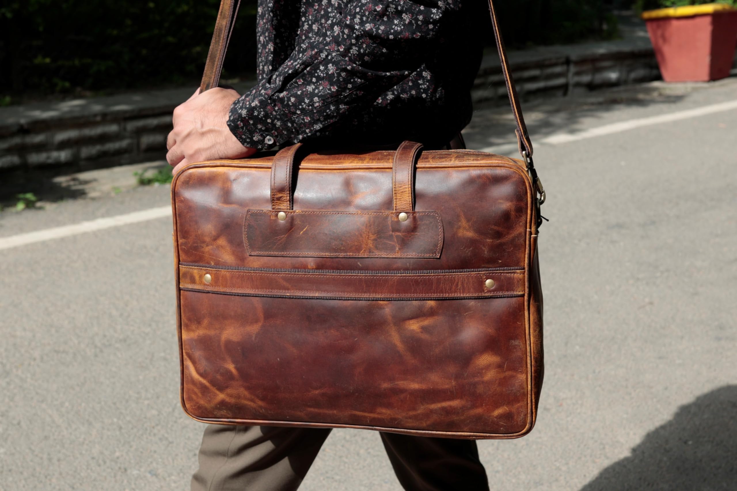 16 Inch Genuine Leather Laptop Messenger Bag for Men & Women - Durable Office Briefcase Satchel - Perfect for Business, Work, Travel & Daily Commute